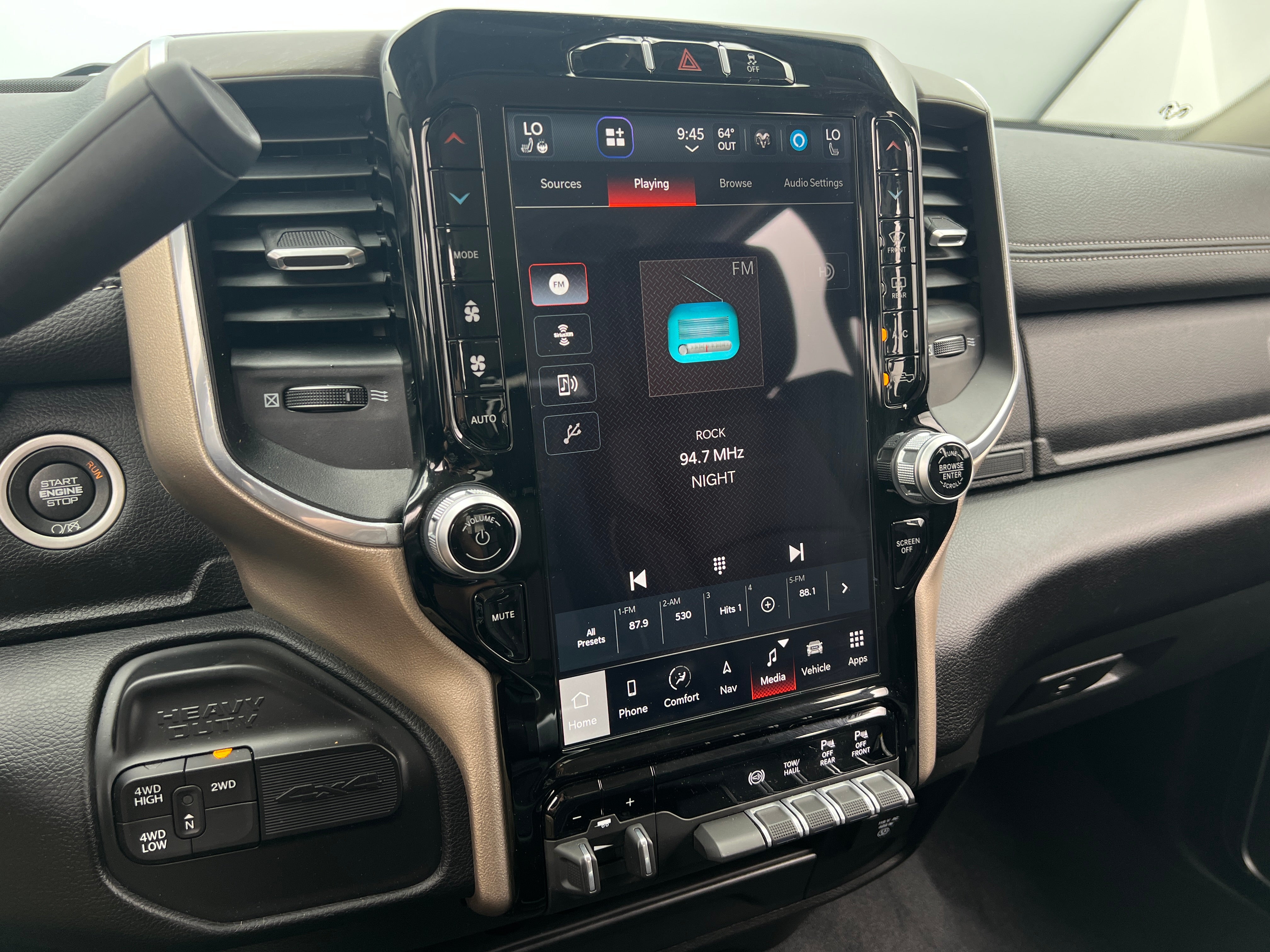 2024 RAM 2500 Laramie 3