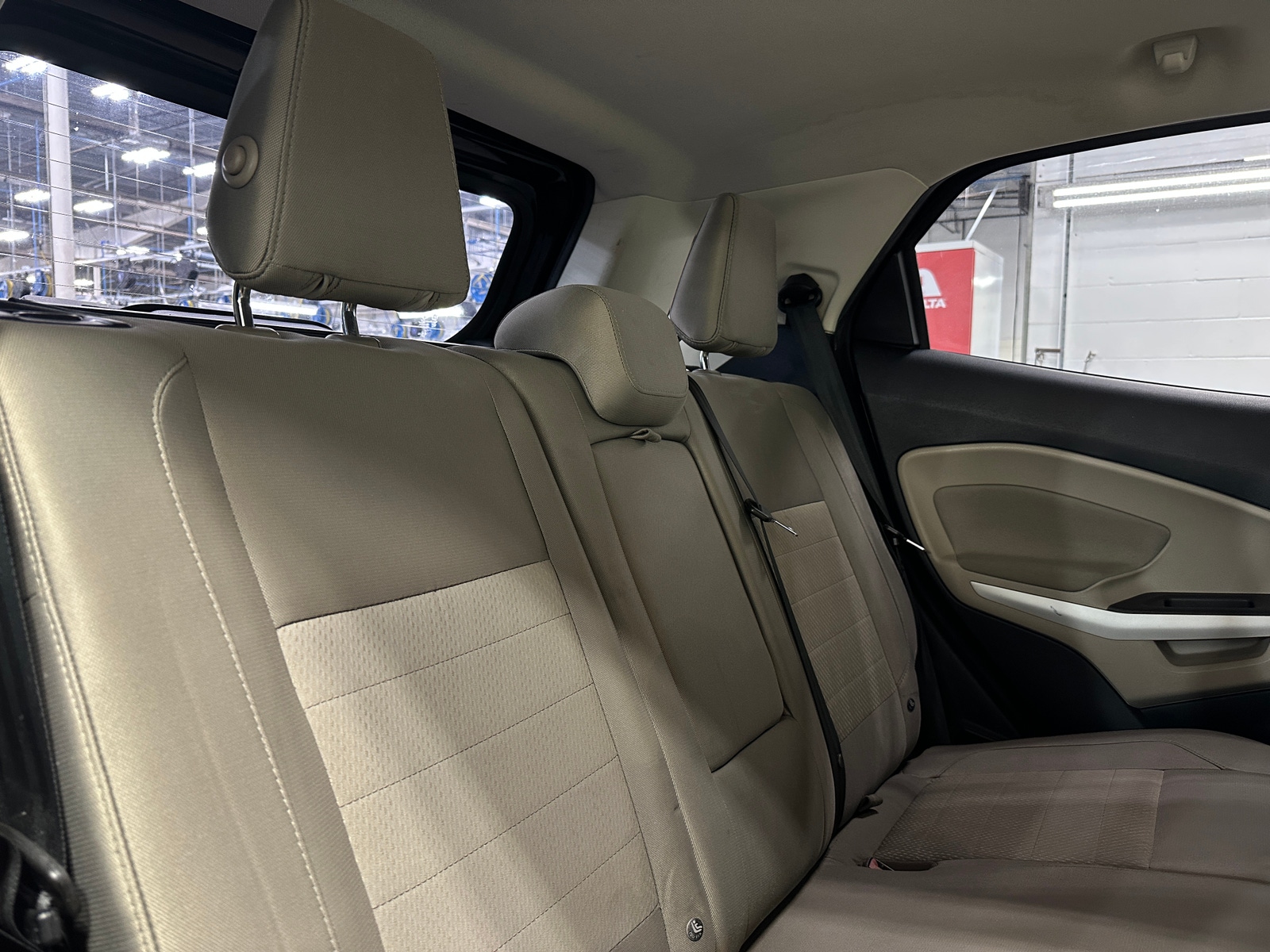 Thumbnail: 2018 Ford EcoSport - 6