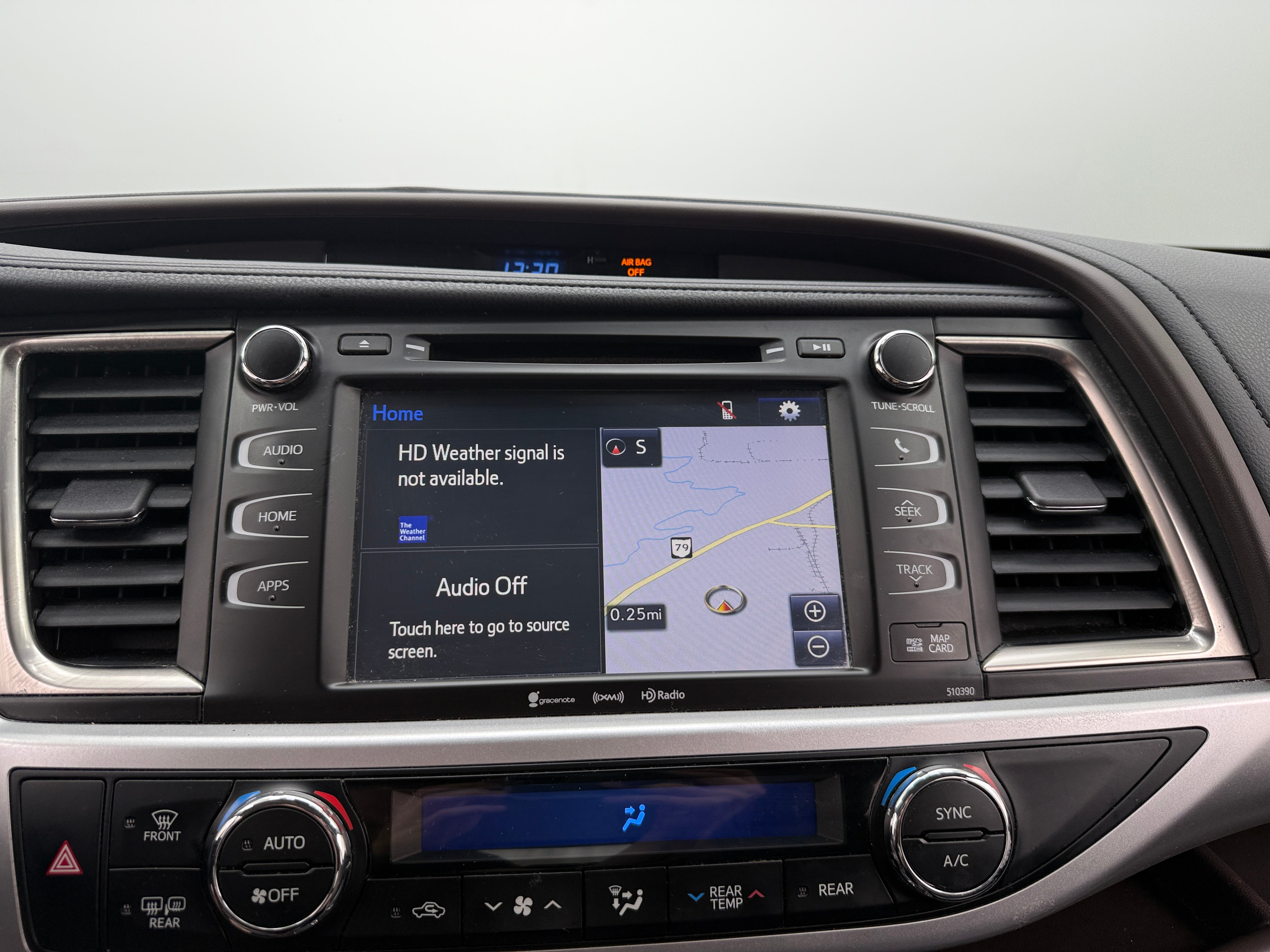 2019 Toyota Highlander XLE 3