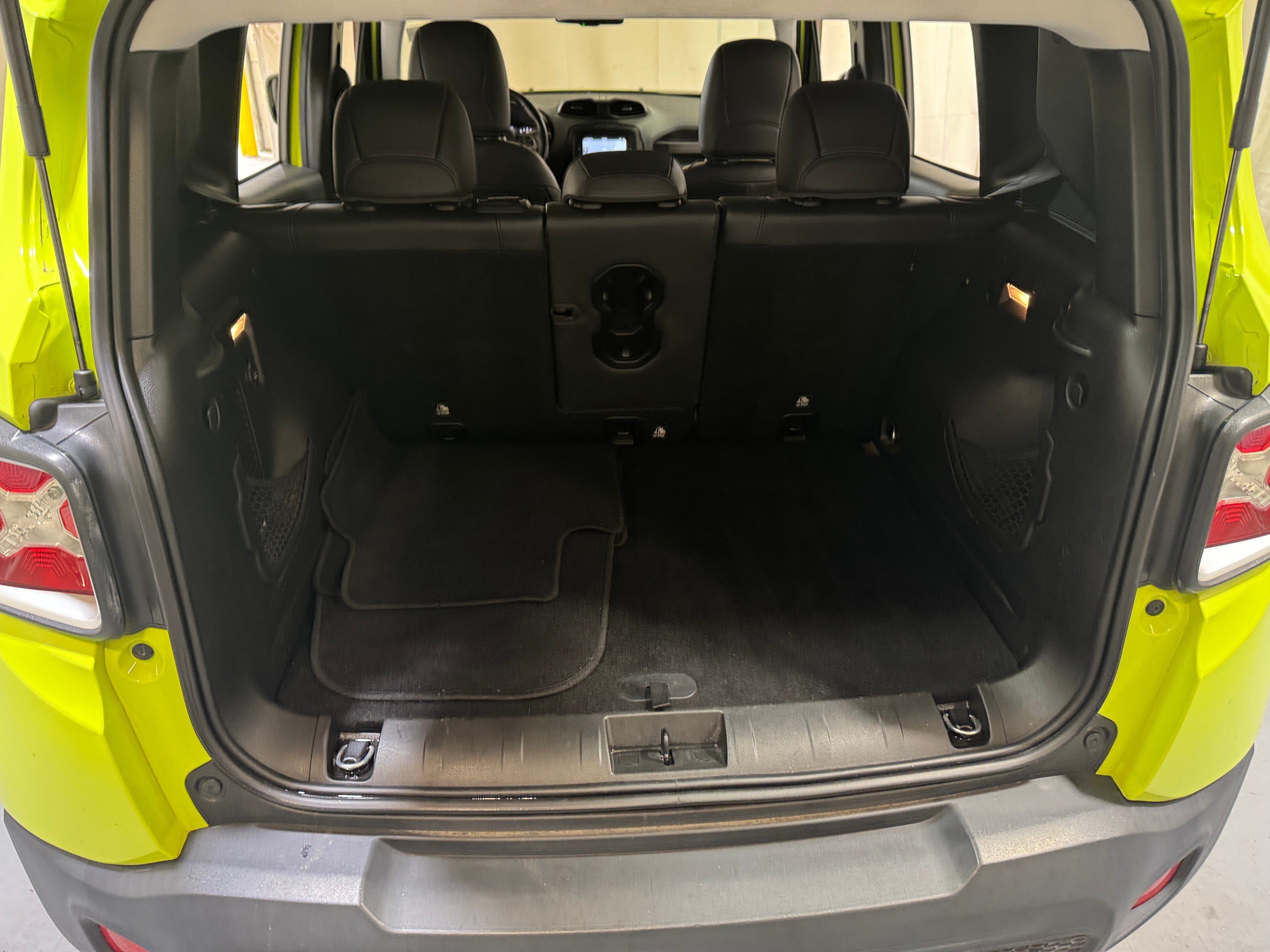 2017 Jeep Renegade Limited 6