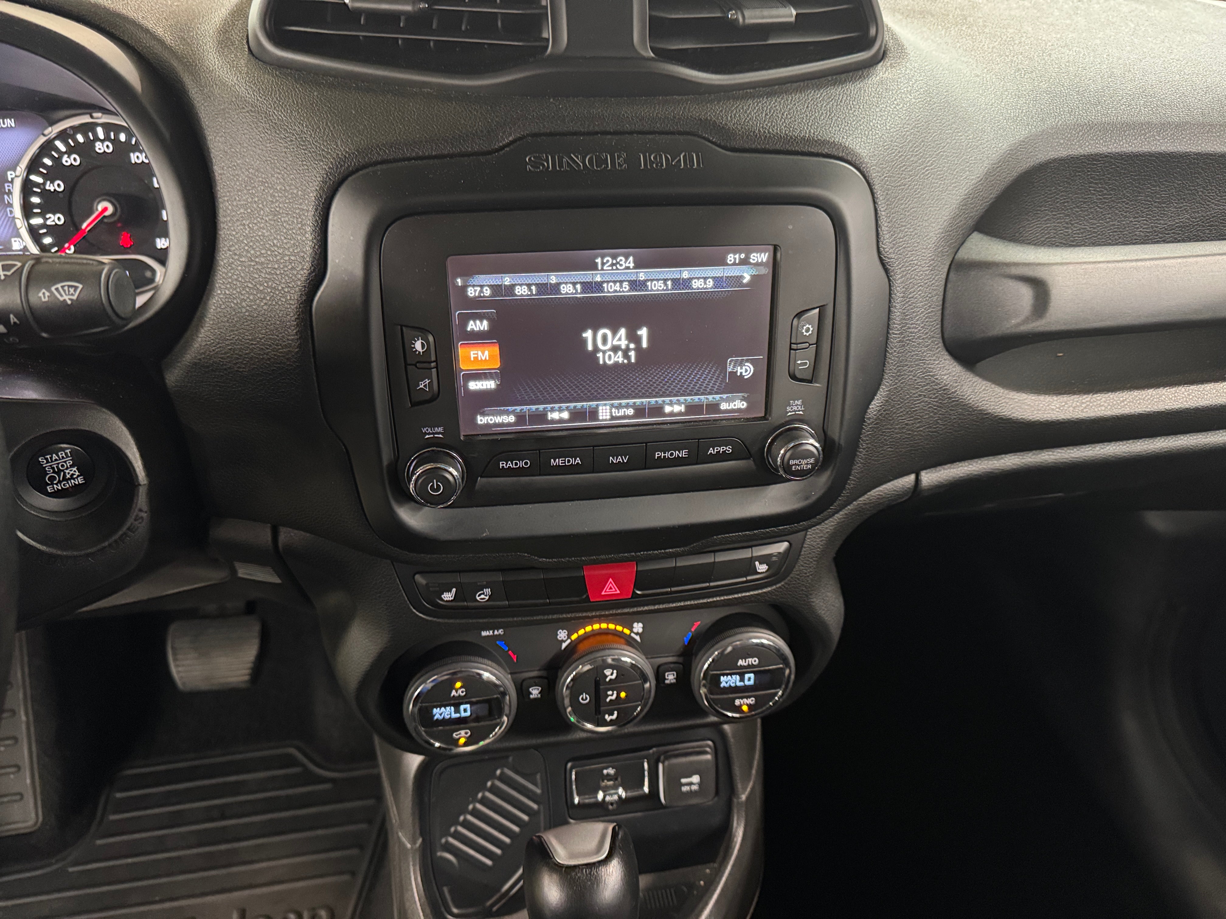 2017 Jeep Renegade Limited 3