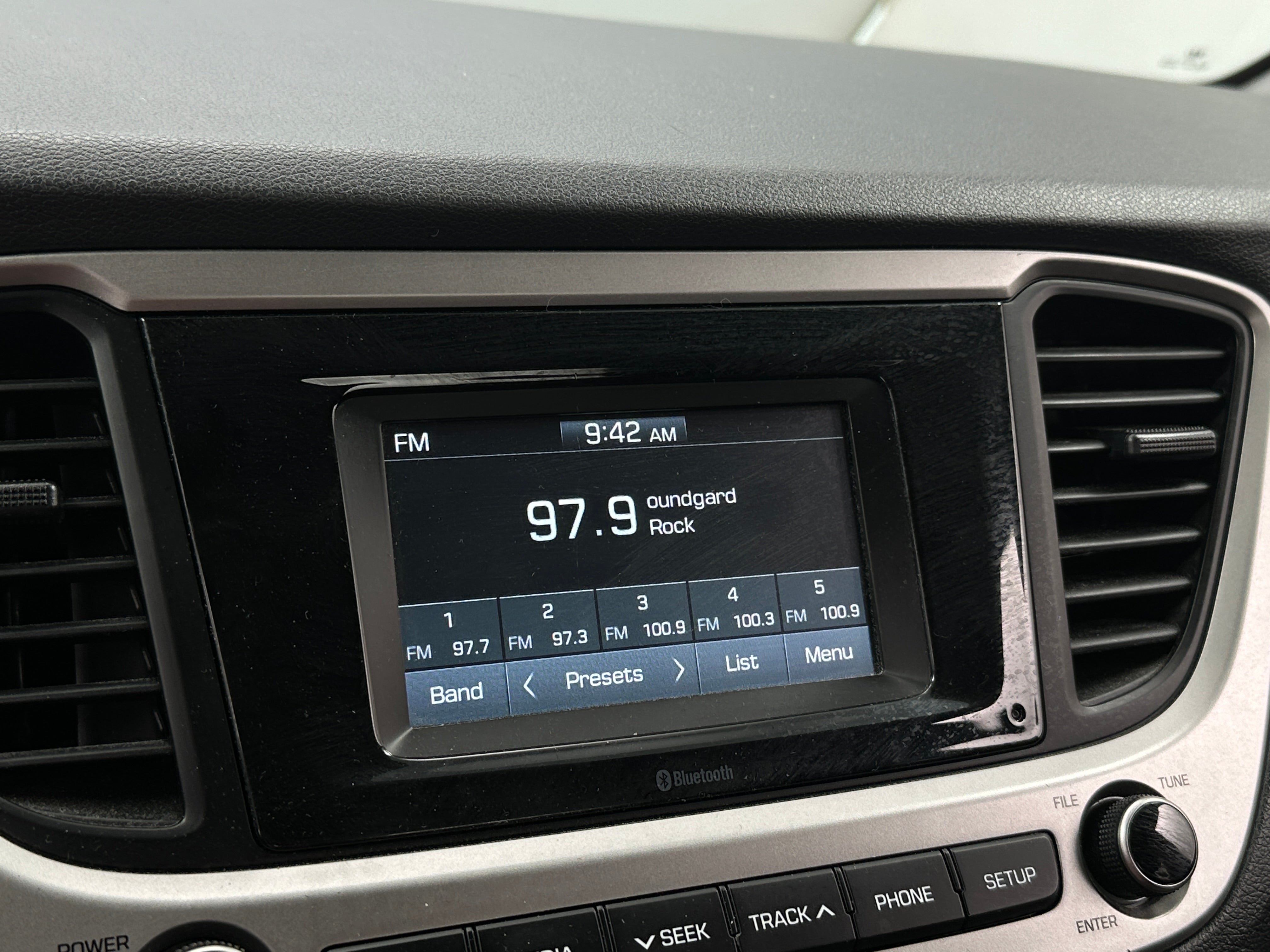 2019 Hyundai Accent SE 4