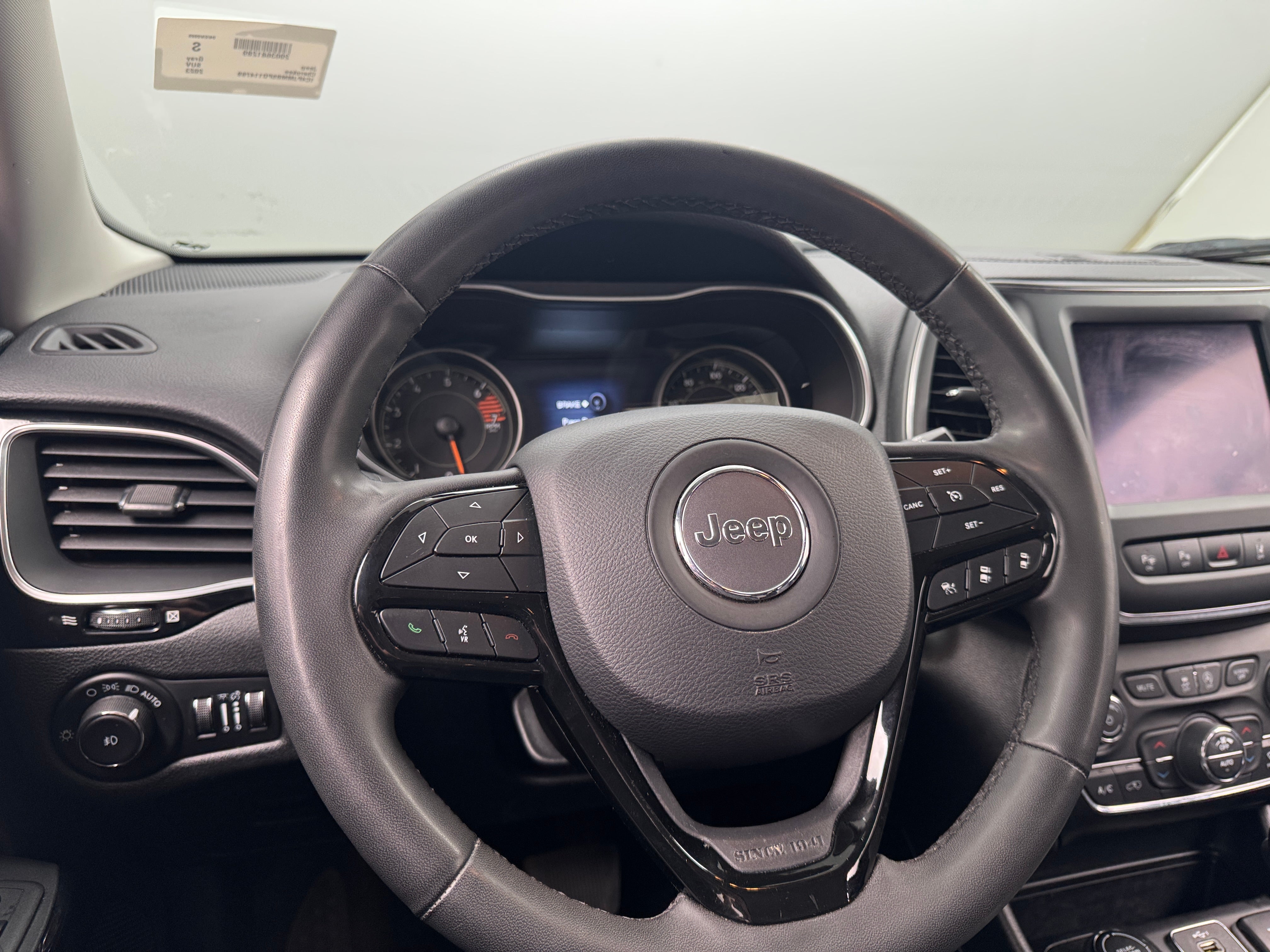 2023 Jeep Cherokee Altitude Lux 4