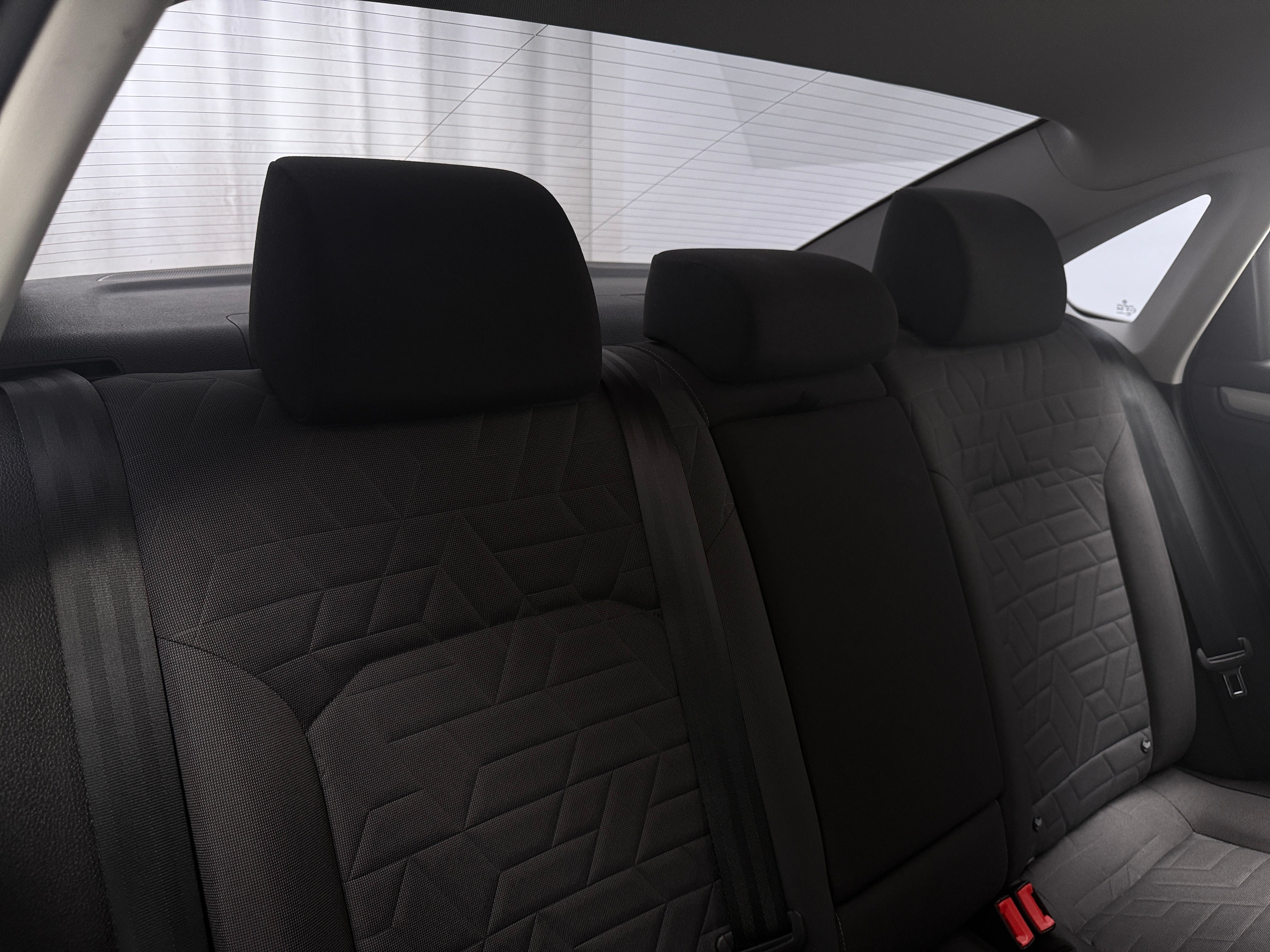 2021 Volkswagen Passat S 6