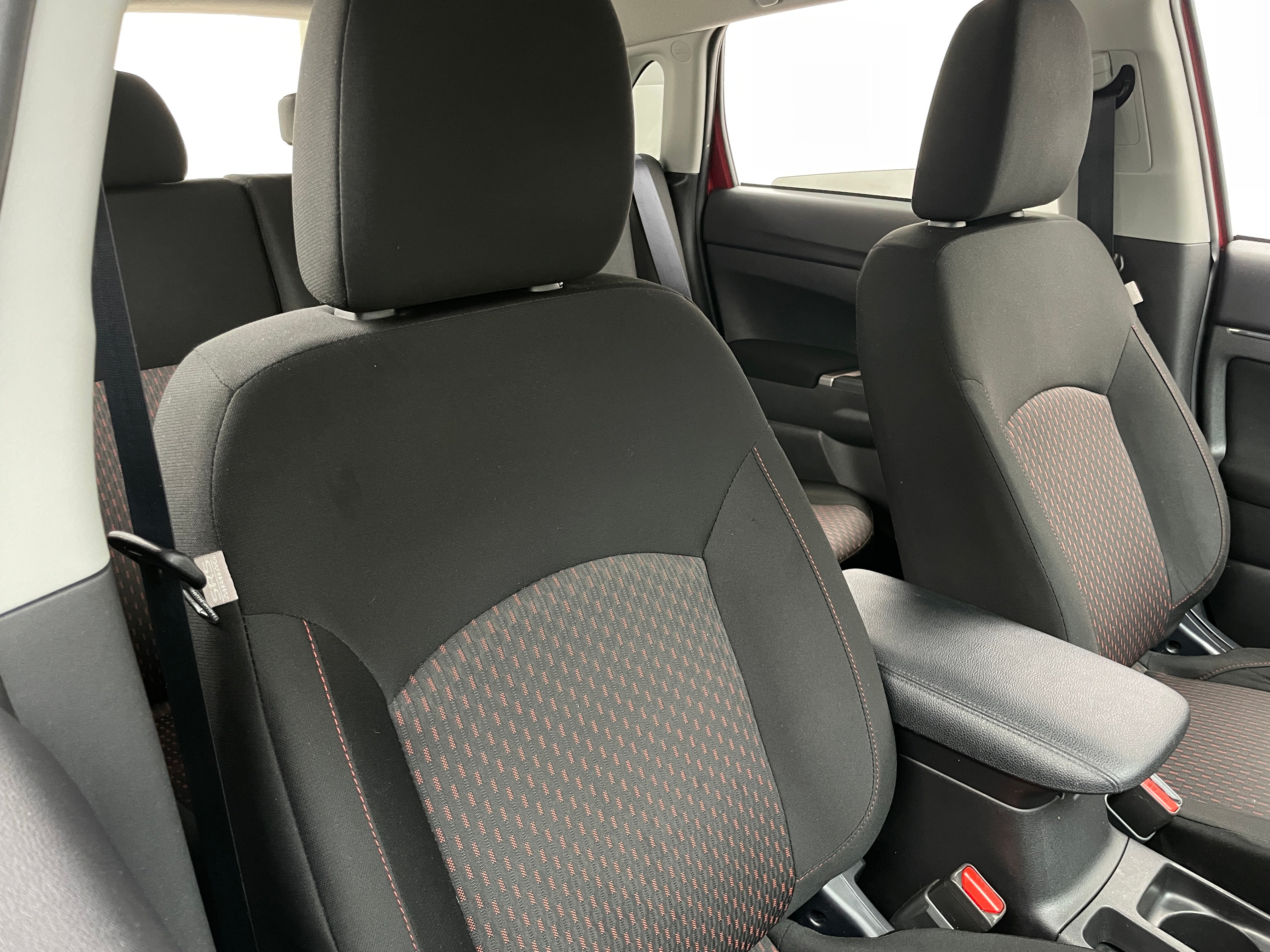 2019 Mitsubishi Outlander Sport ES 2