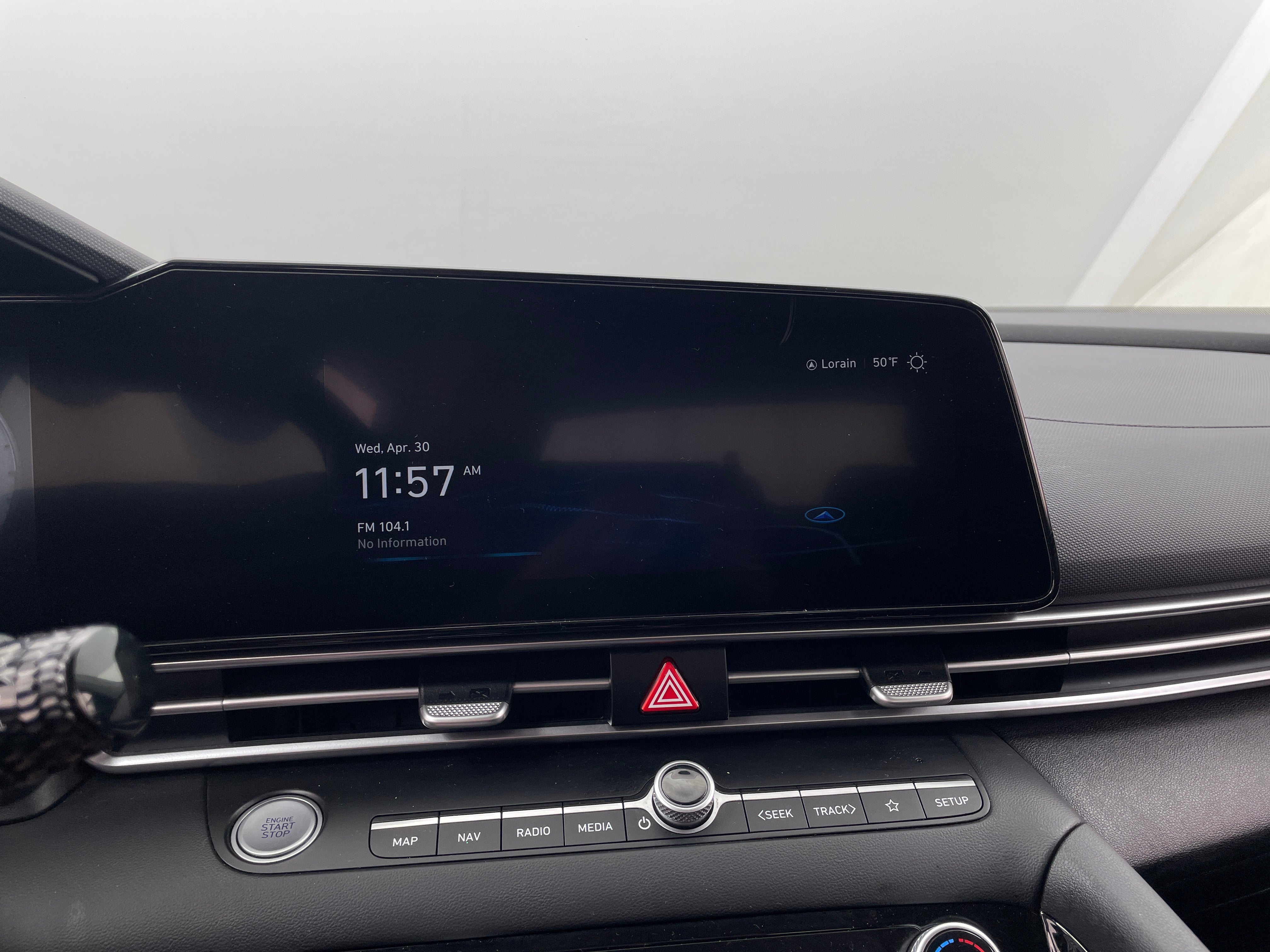 2023 Hyundai Elantra SEL 4