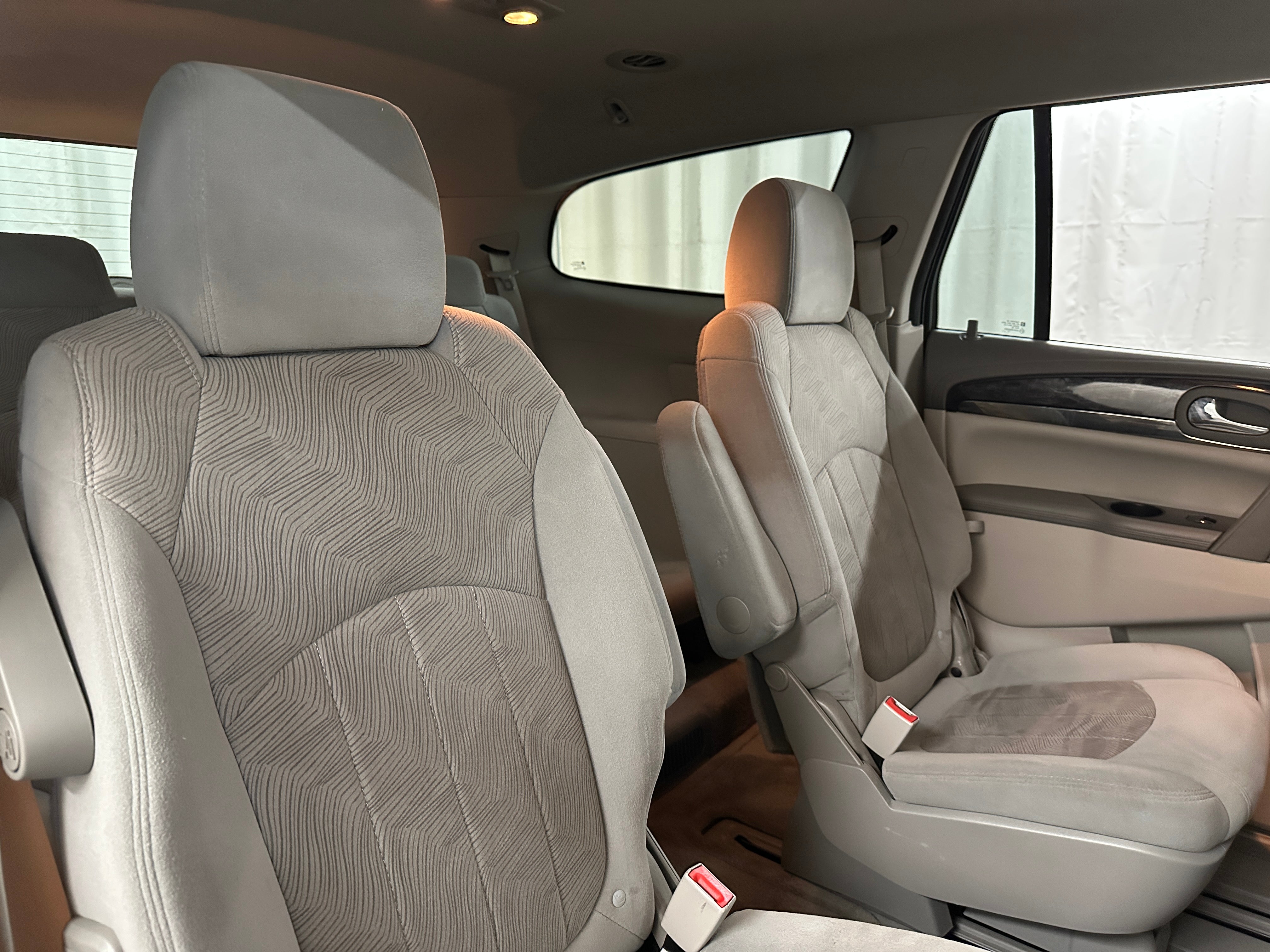 2016 Buick Enclave Convenience 6