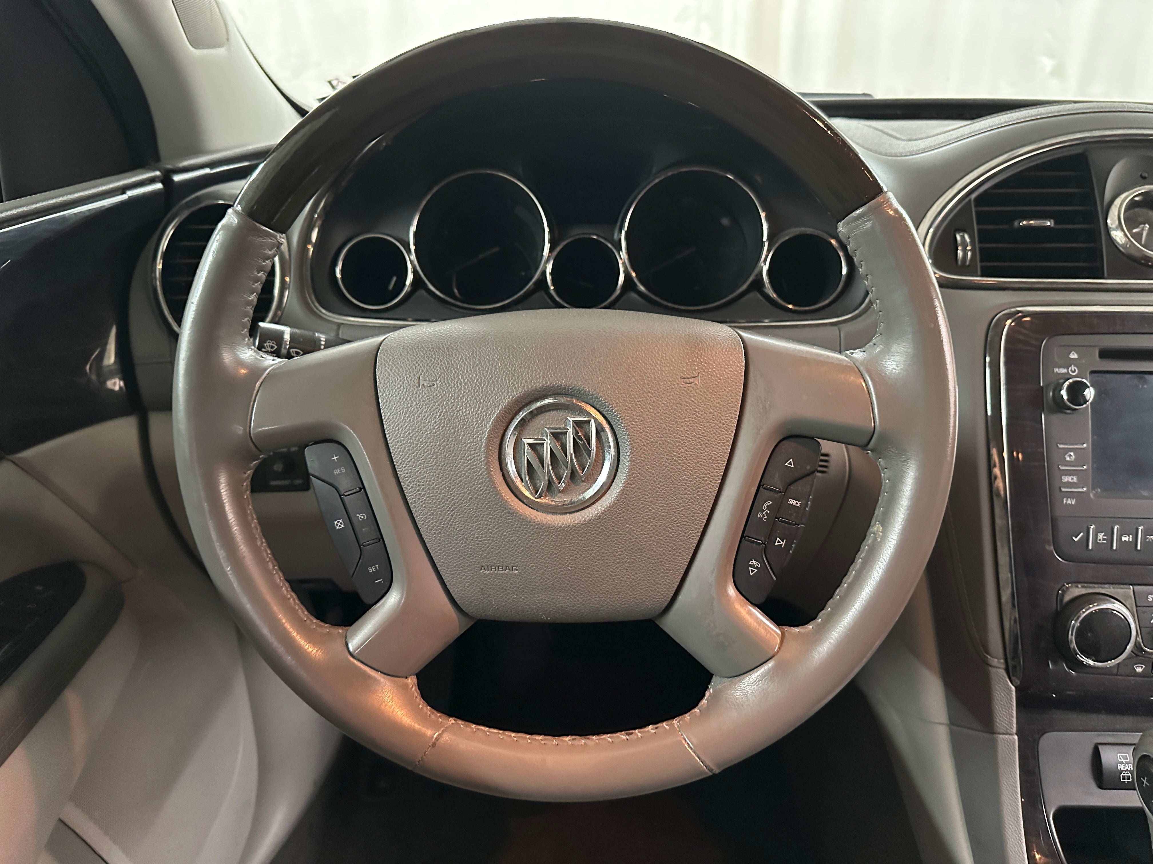 2016 Buick Enclave Convenience 5