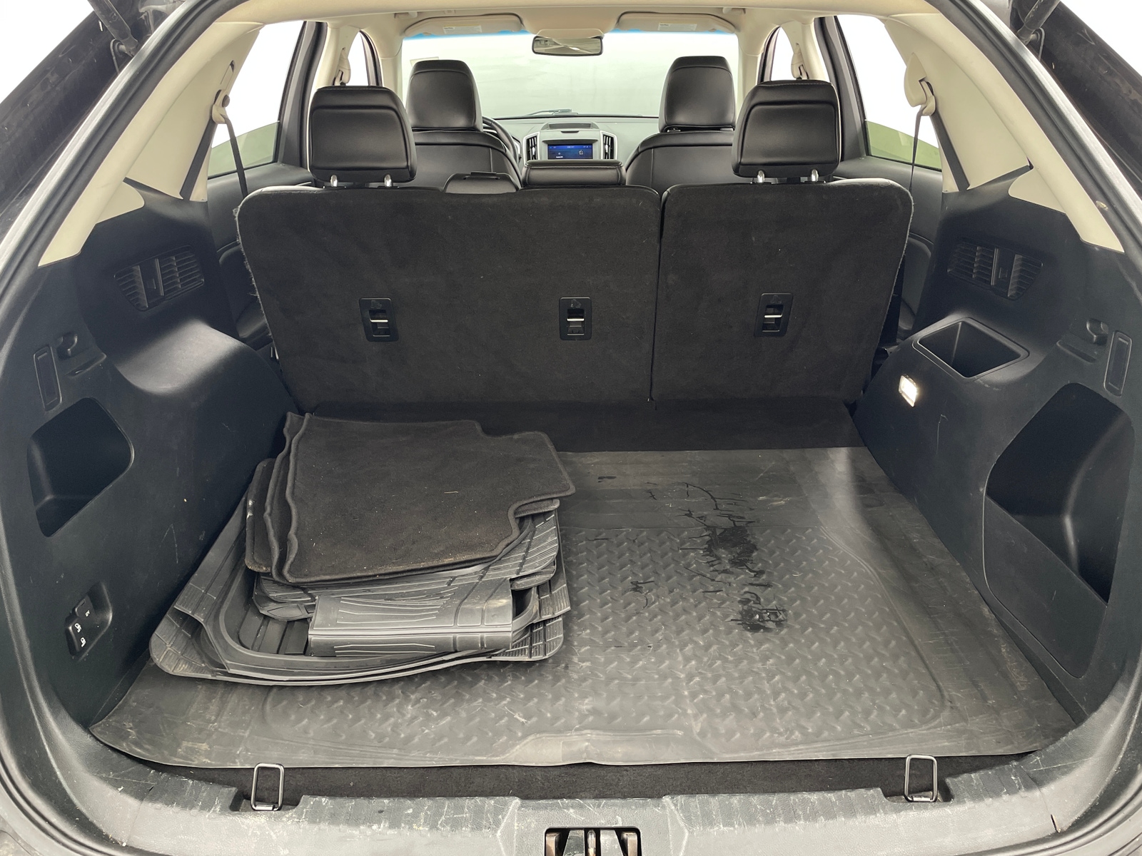 Thumbnail: 2020 Ford Edge - 6