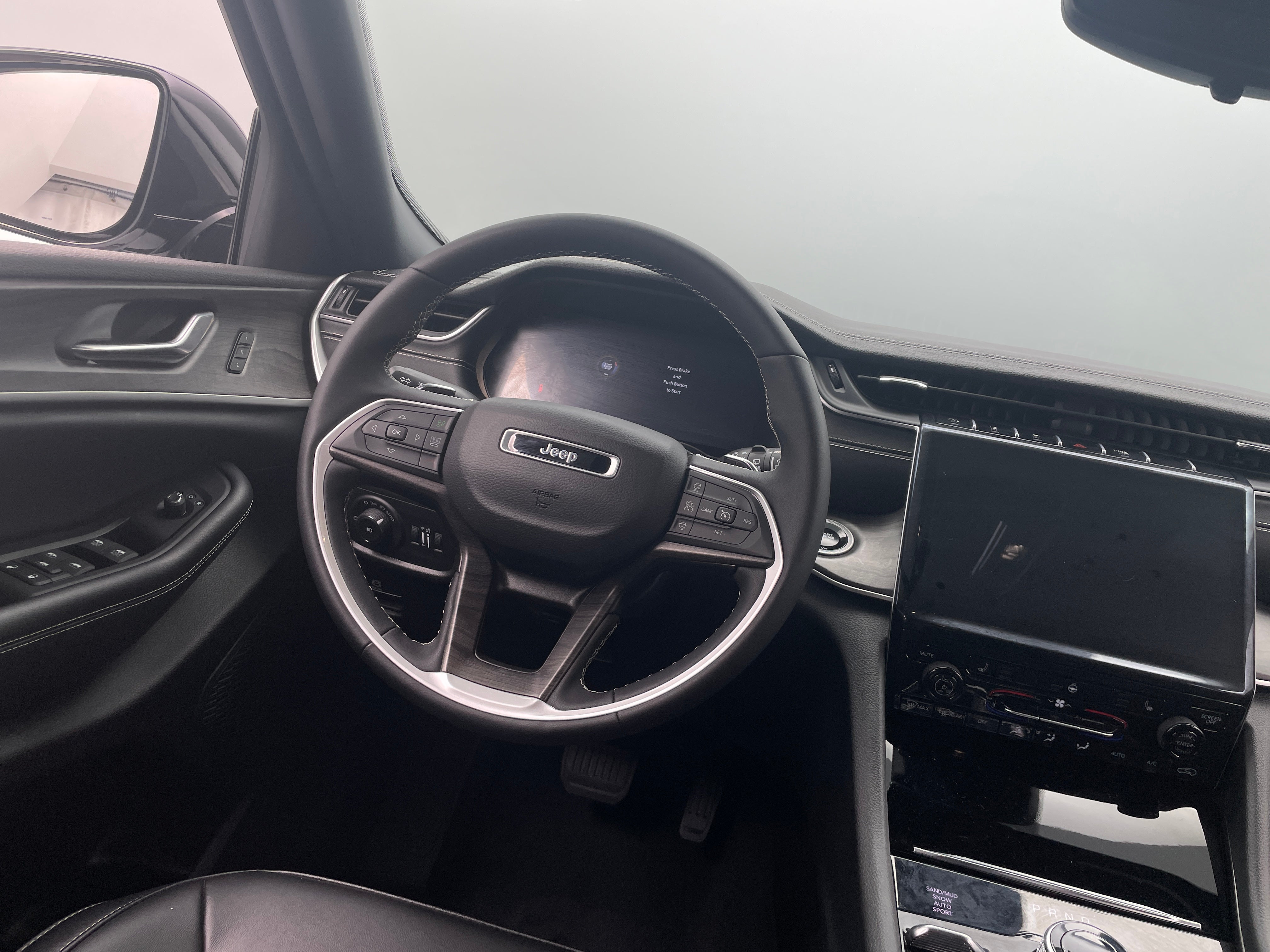 2024 Jeep Grand Cherokee L Limited Edition 5