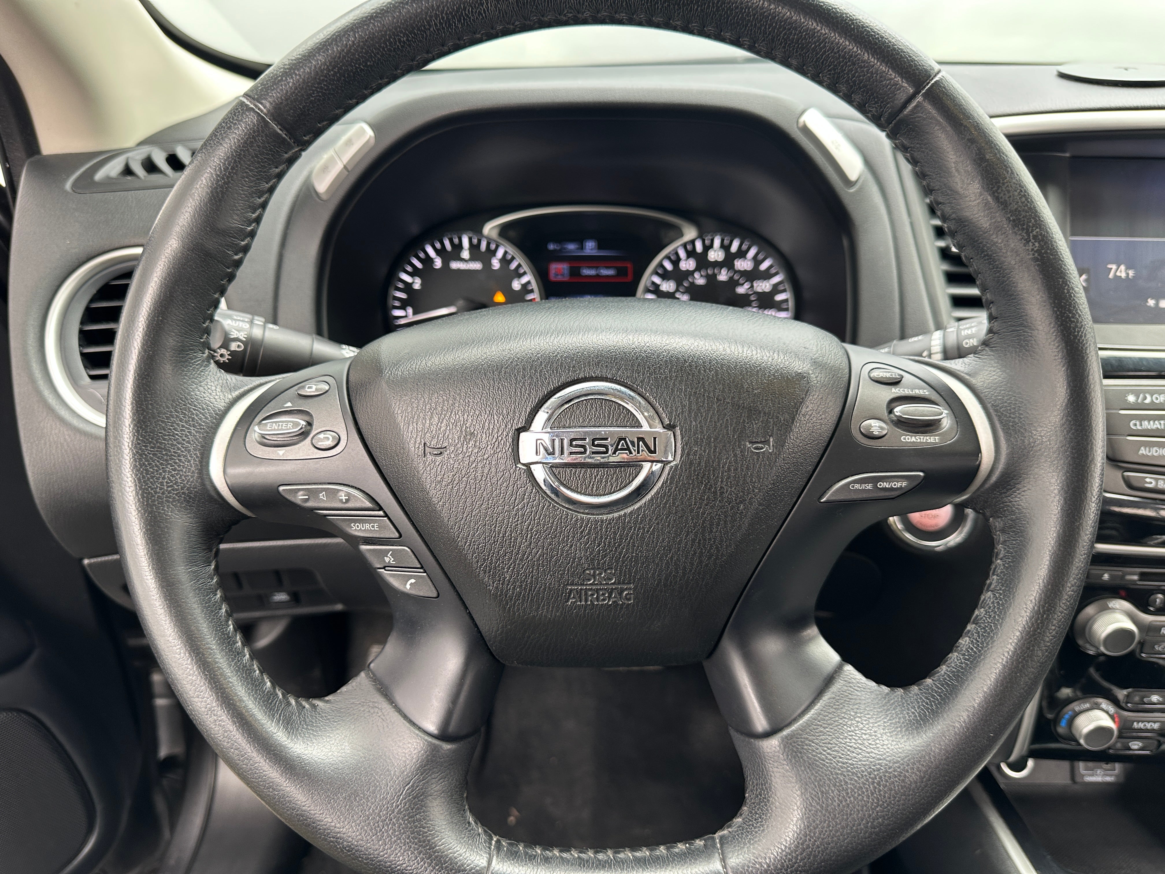 2020 Nissan Pathfinder SV 5