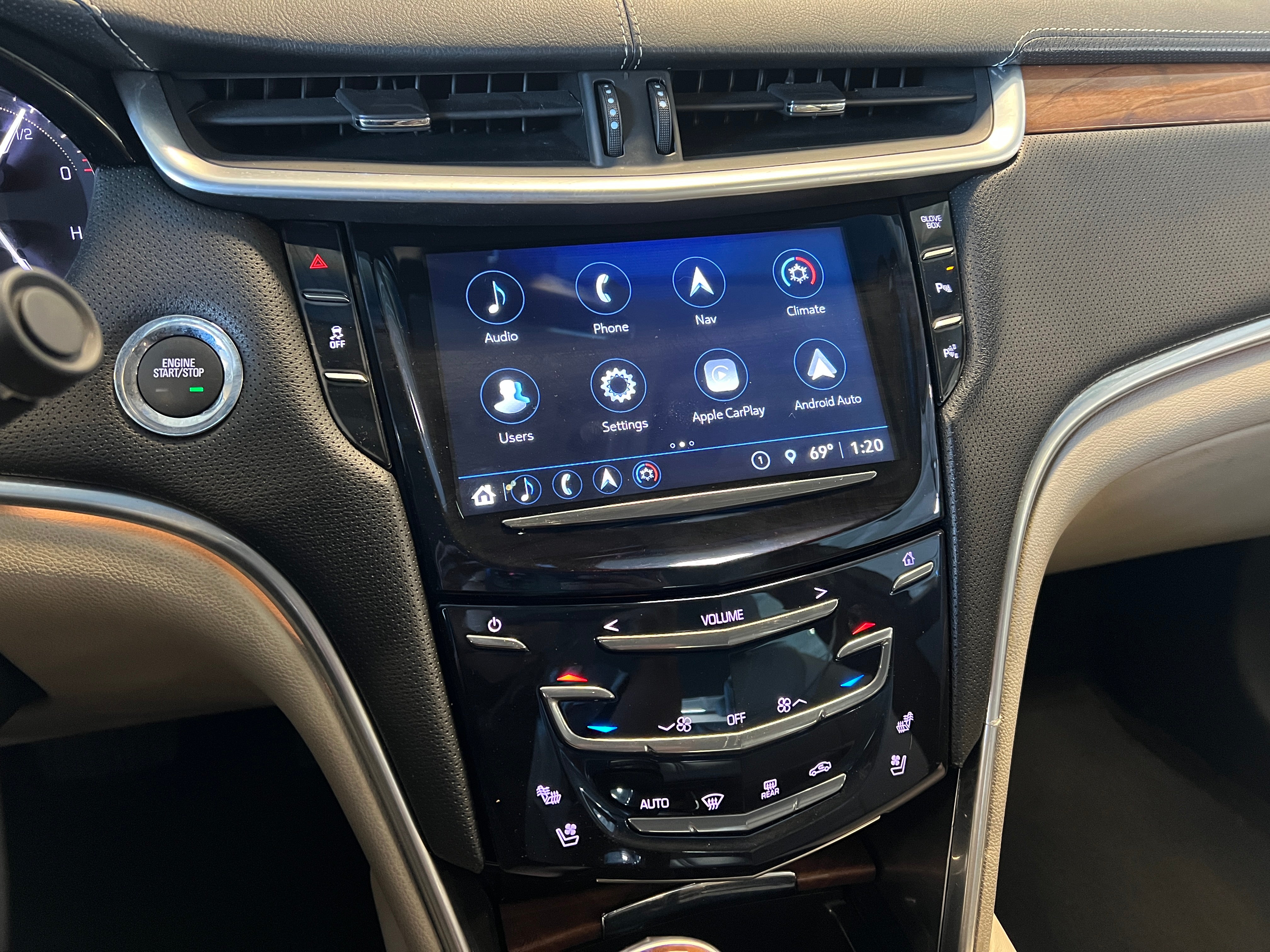 2018 Cadillac XTS Luxury 3