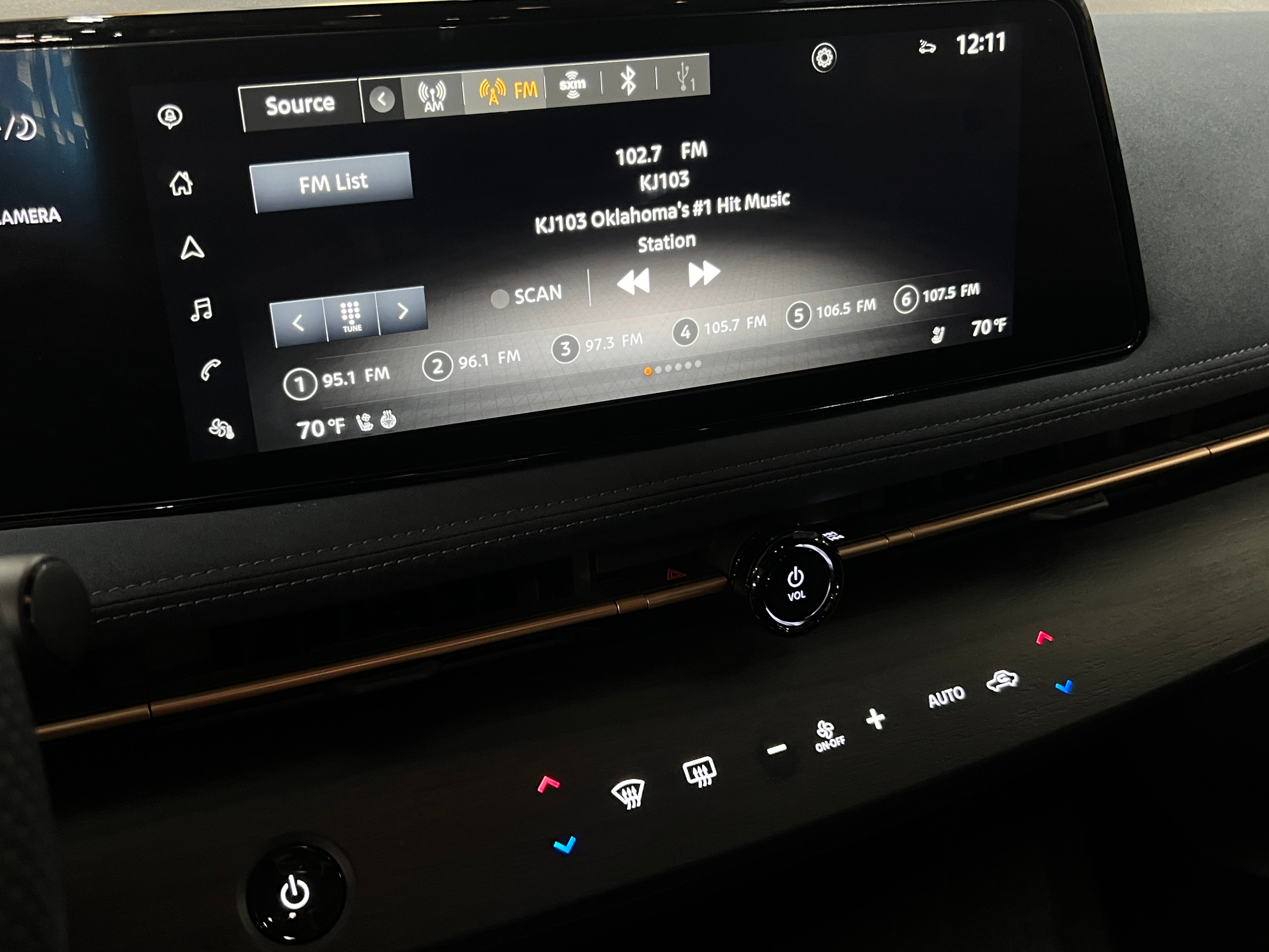 2023 Nissan Ariya Platinum+ 3