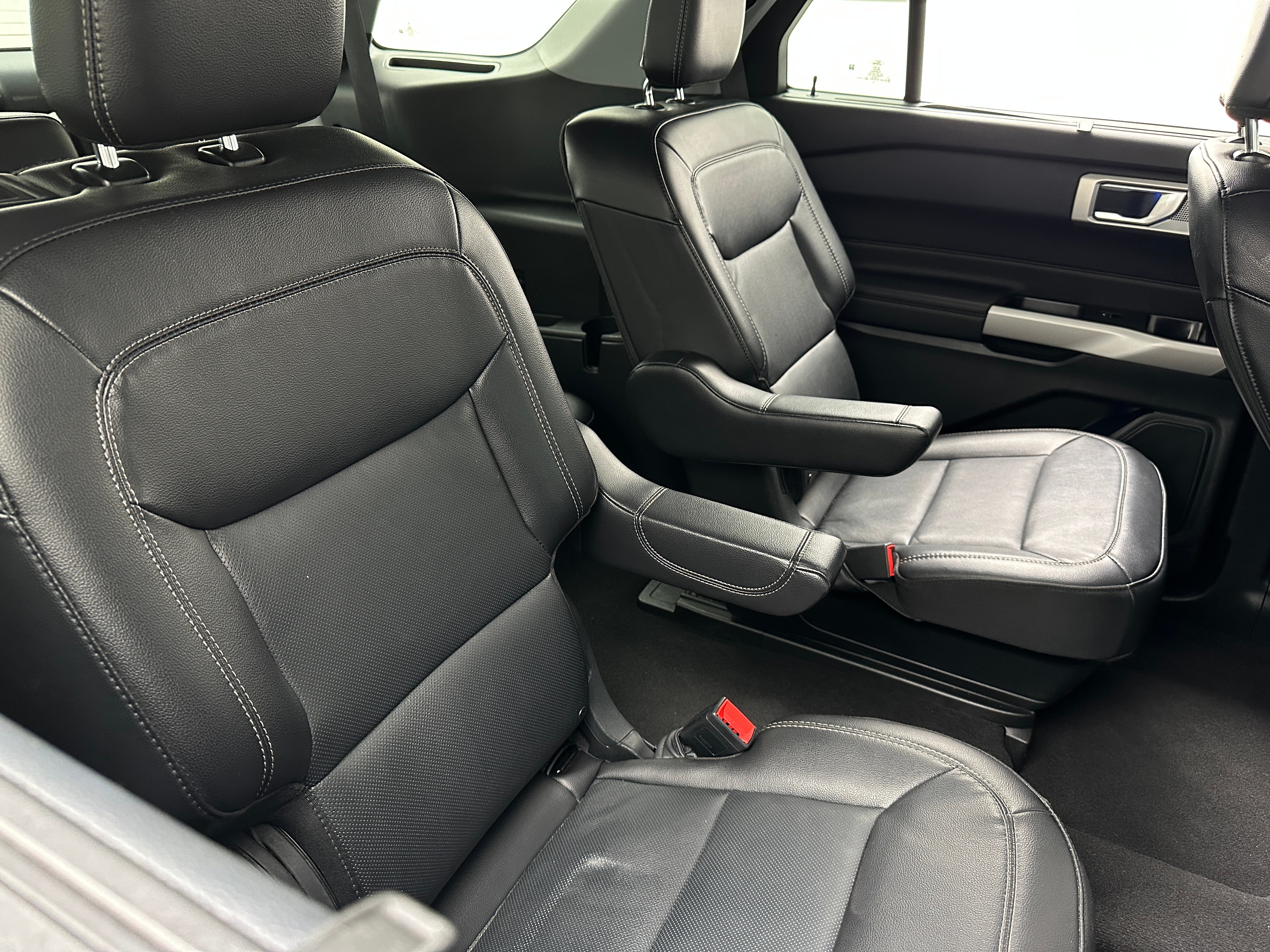 2024 Ford Explorer Limited 5