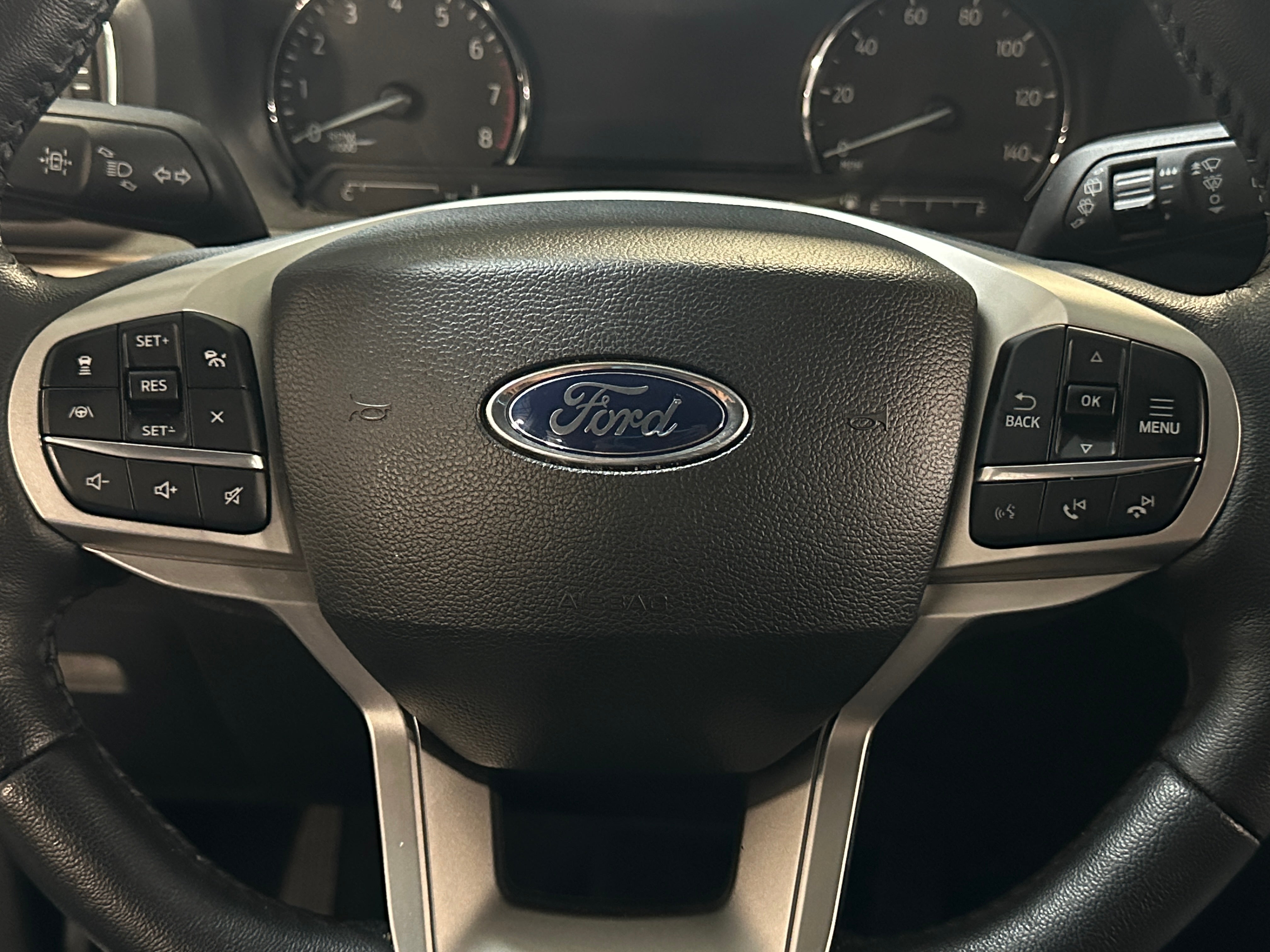 2024 Ford Explorer Limited 4