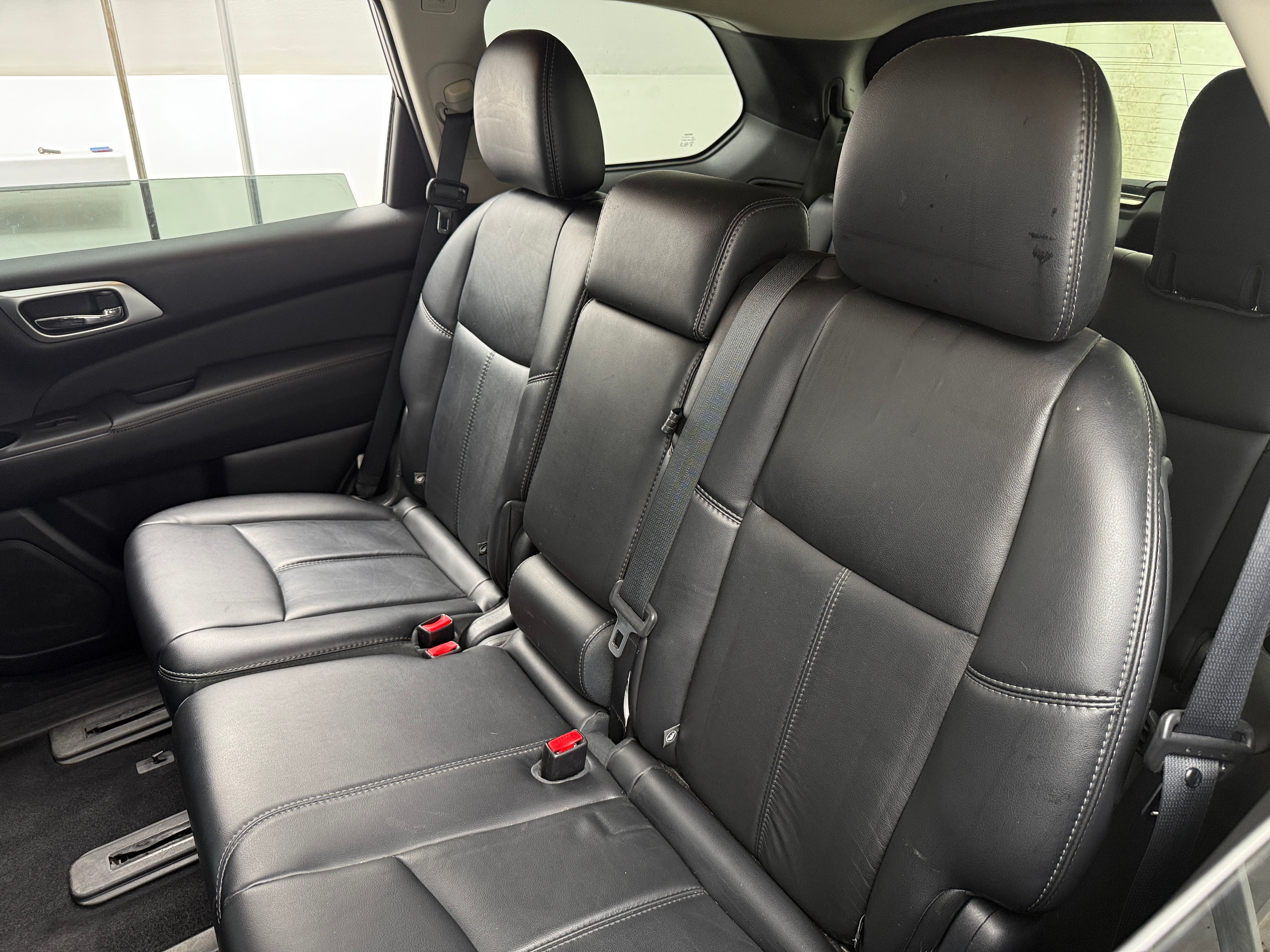 2015 Nissan Pathfinder SL 5