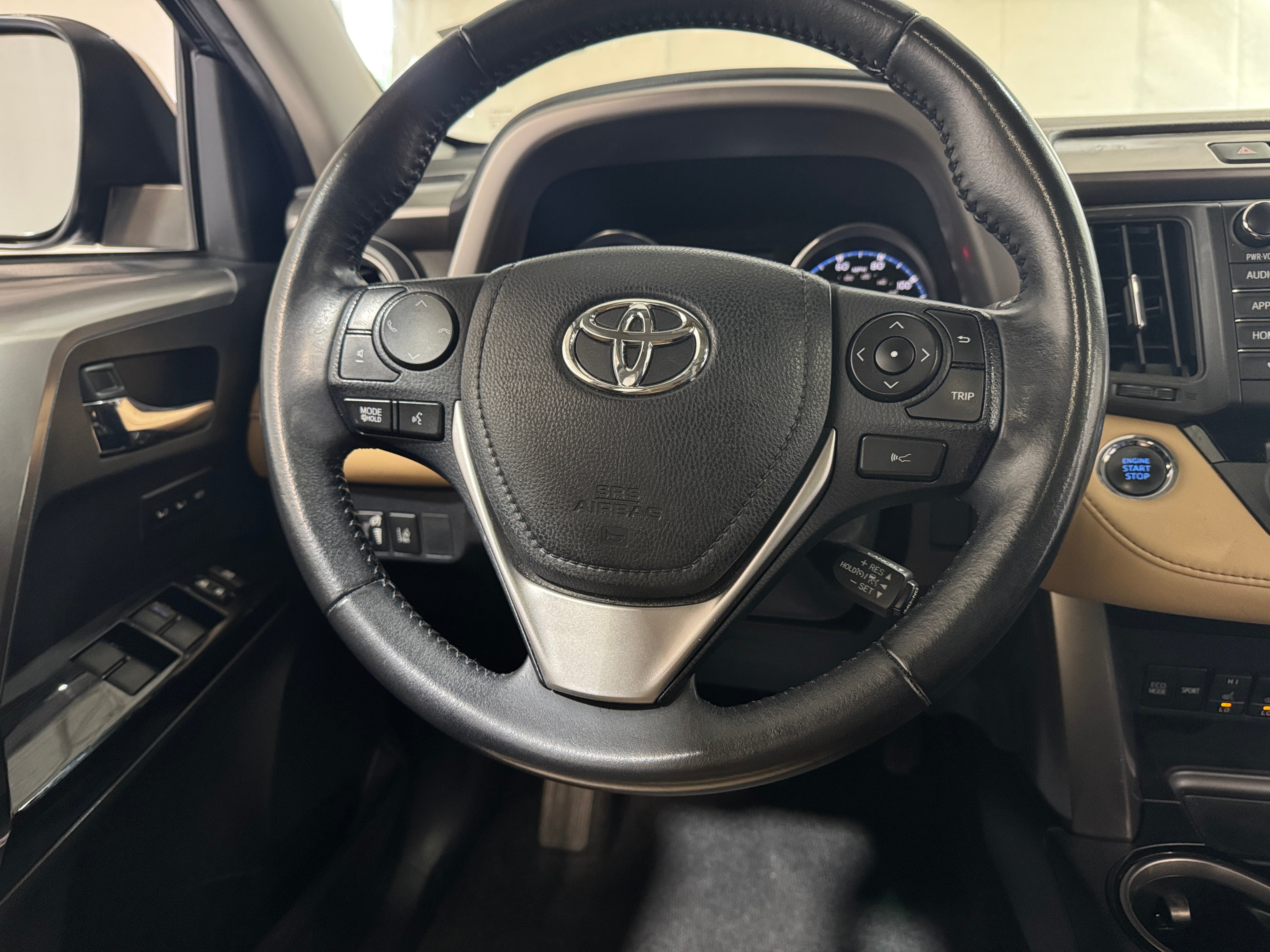 2017 Toyota RAV4 Limited 4