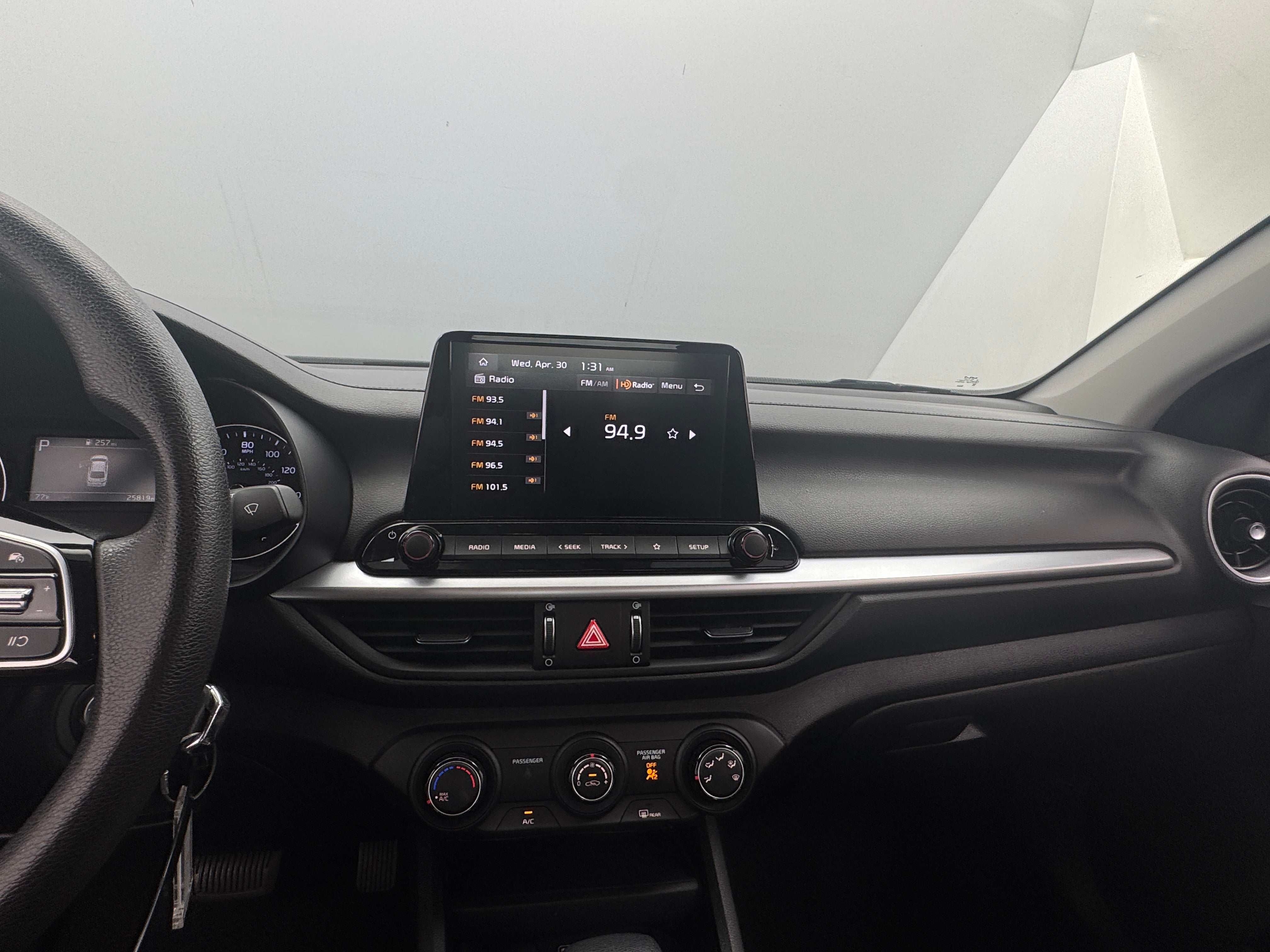 2024 Kia Forte LXS 4