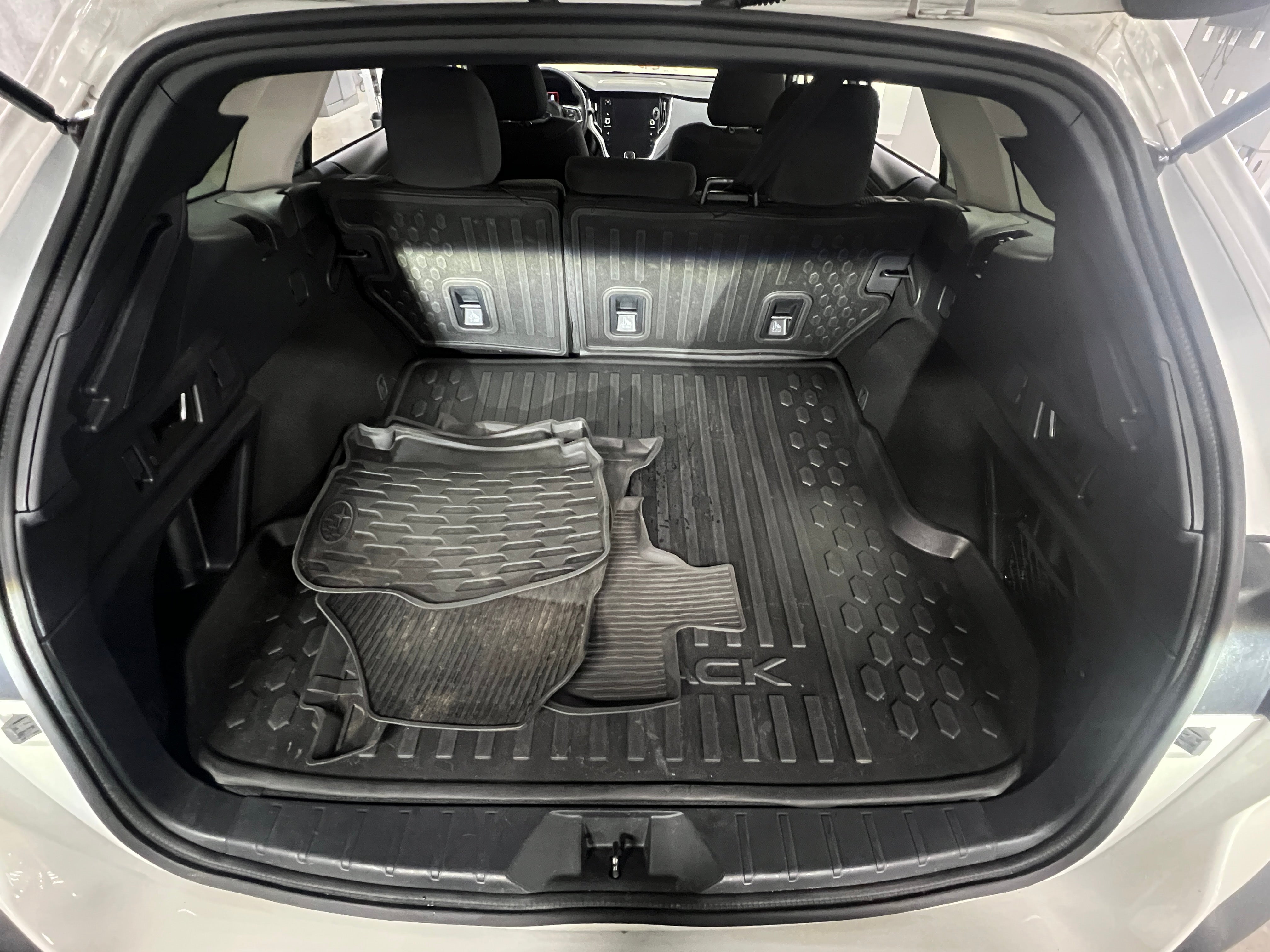 2023 Subaru Outback Premium 7