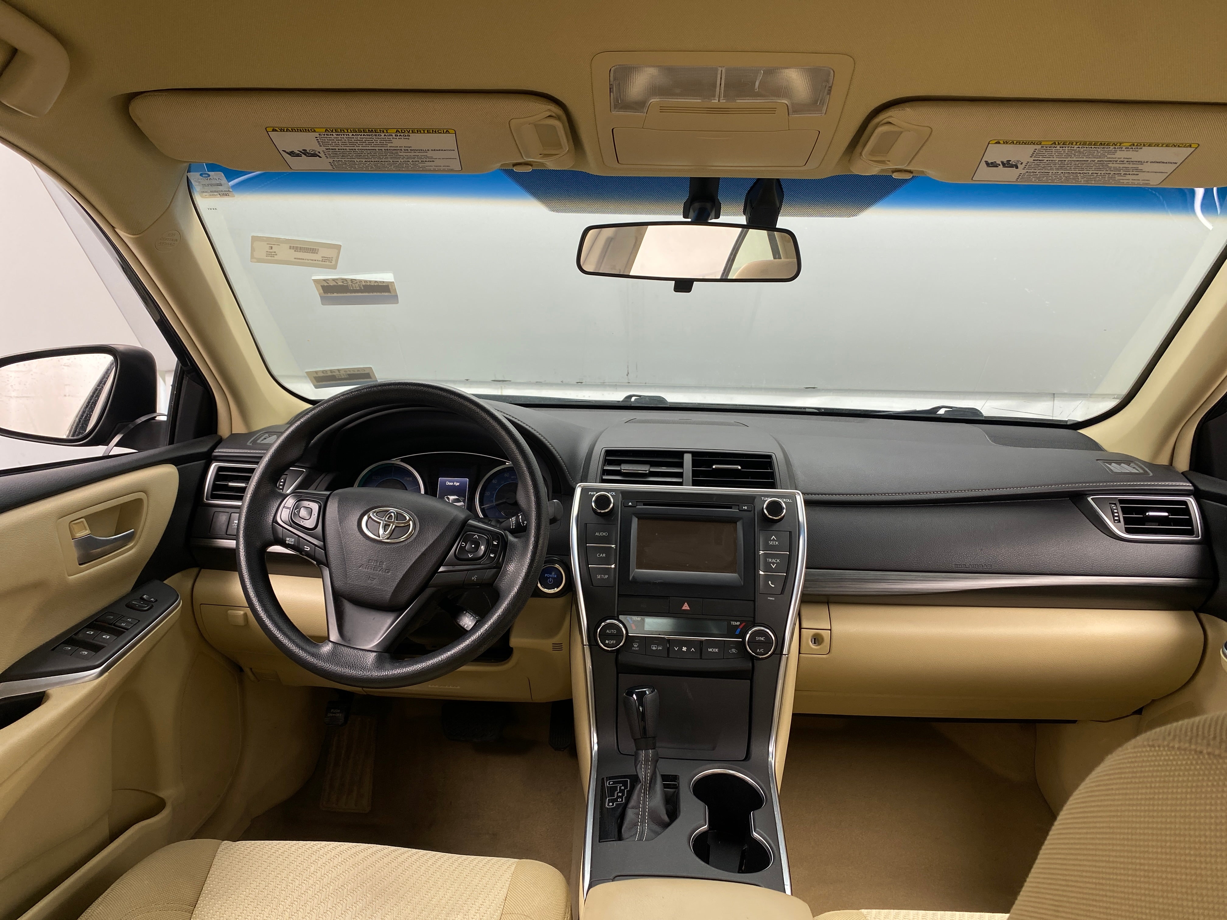 2015 Toyota Camry LE 3