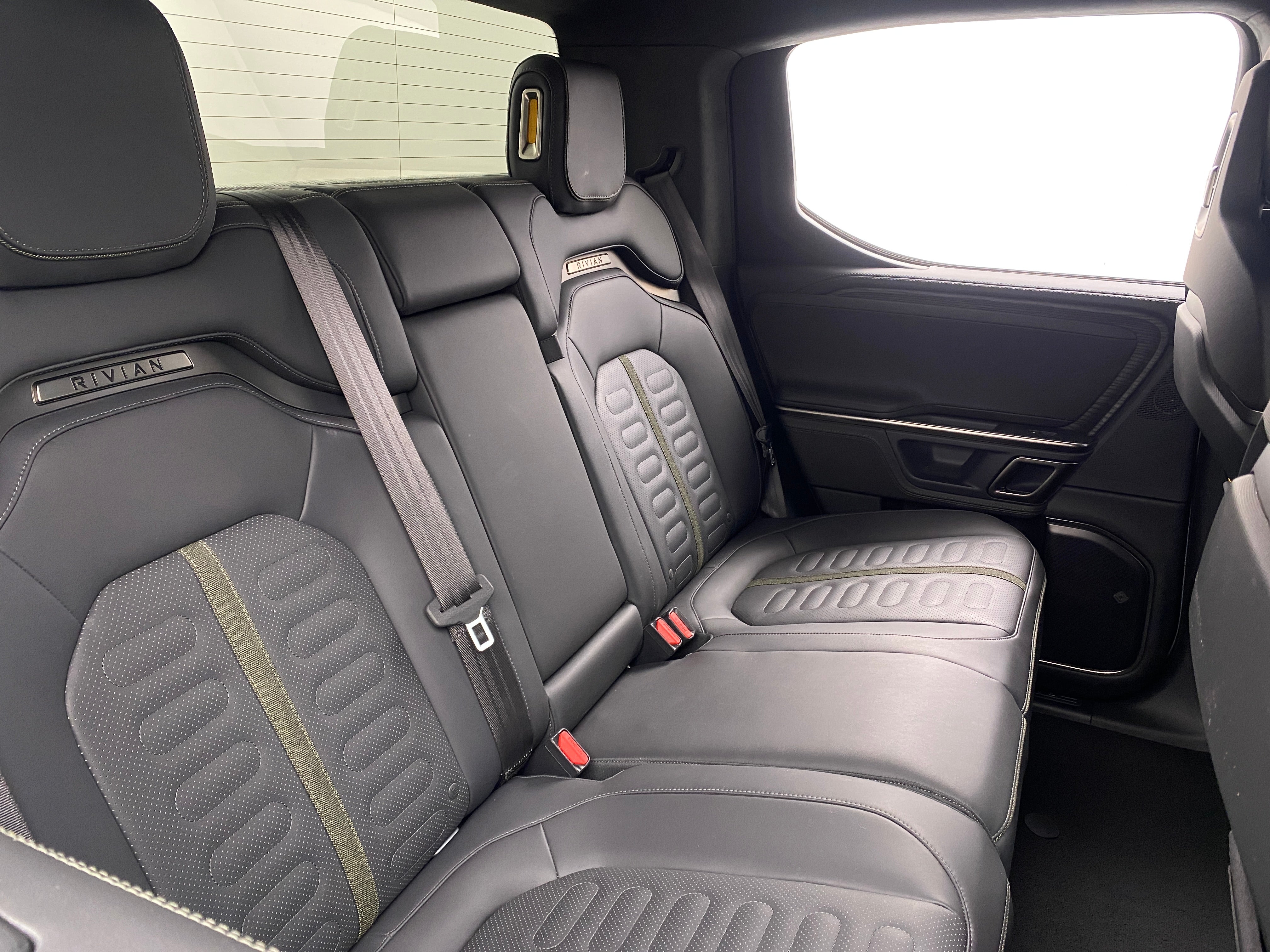 2023 Rivian R1T Adventure 5