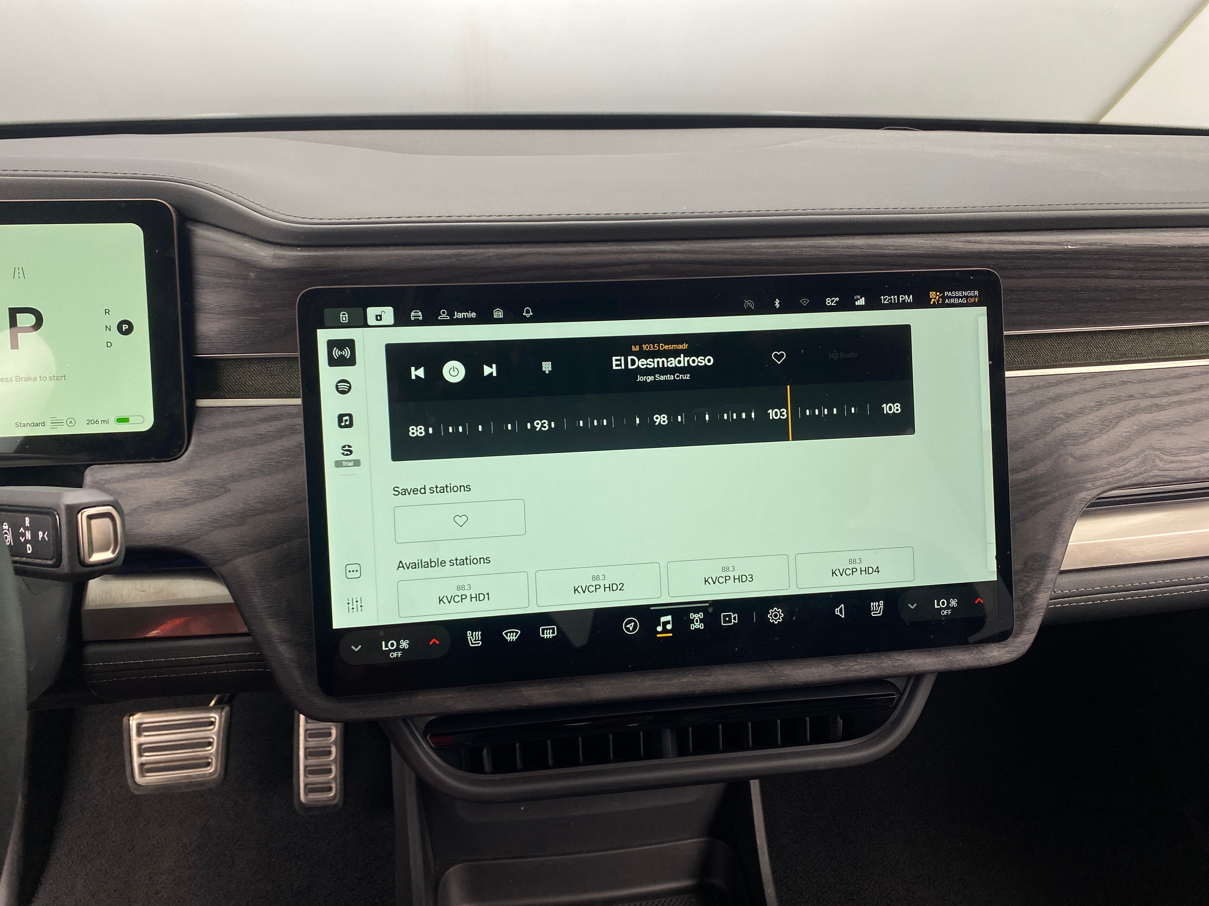 2023 Rivian R1T Adventure 3