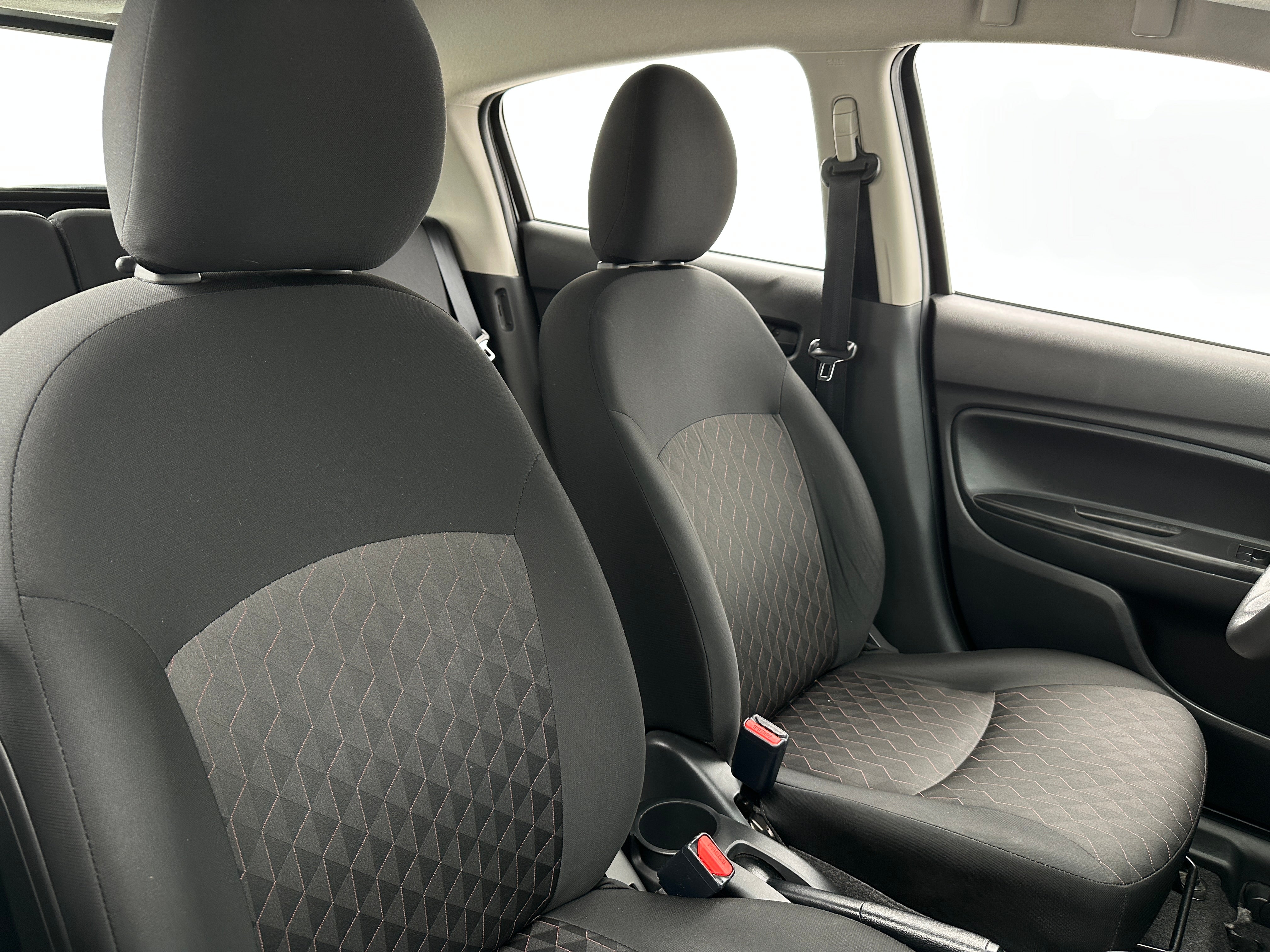 2021 Mitsubishi Mirage ES 2