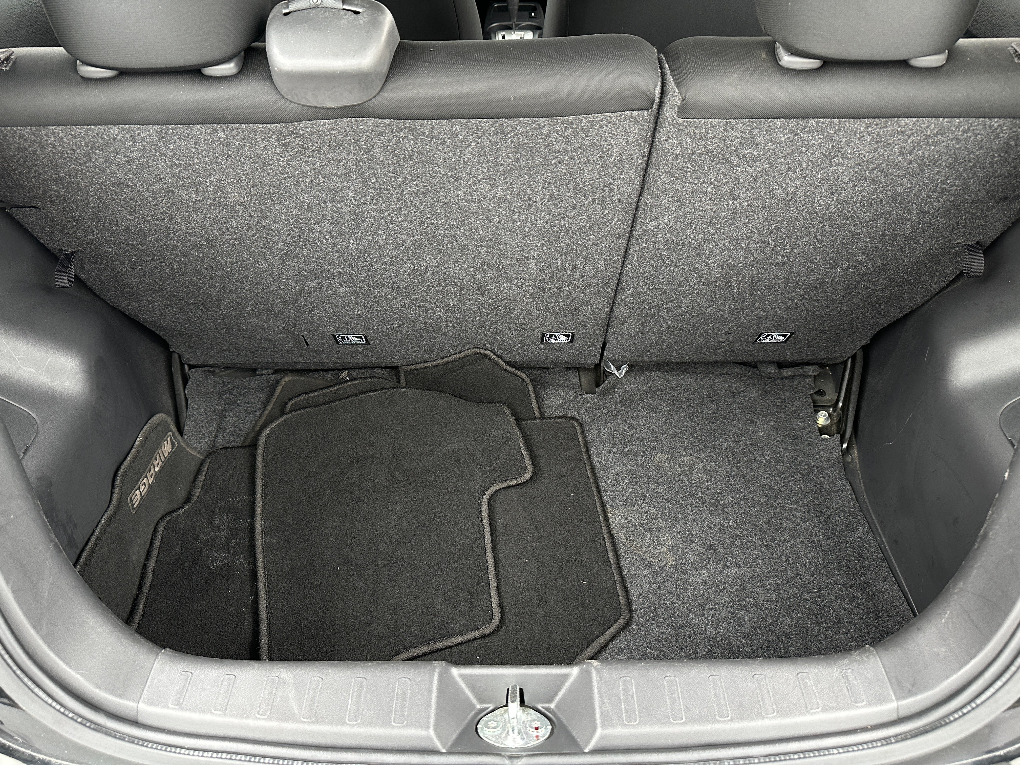 2021 Mitsubishi Mirage ES 7