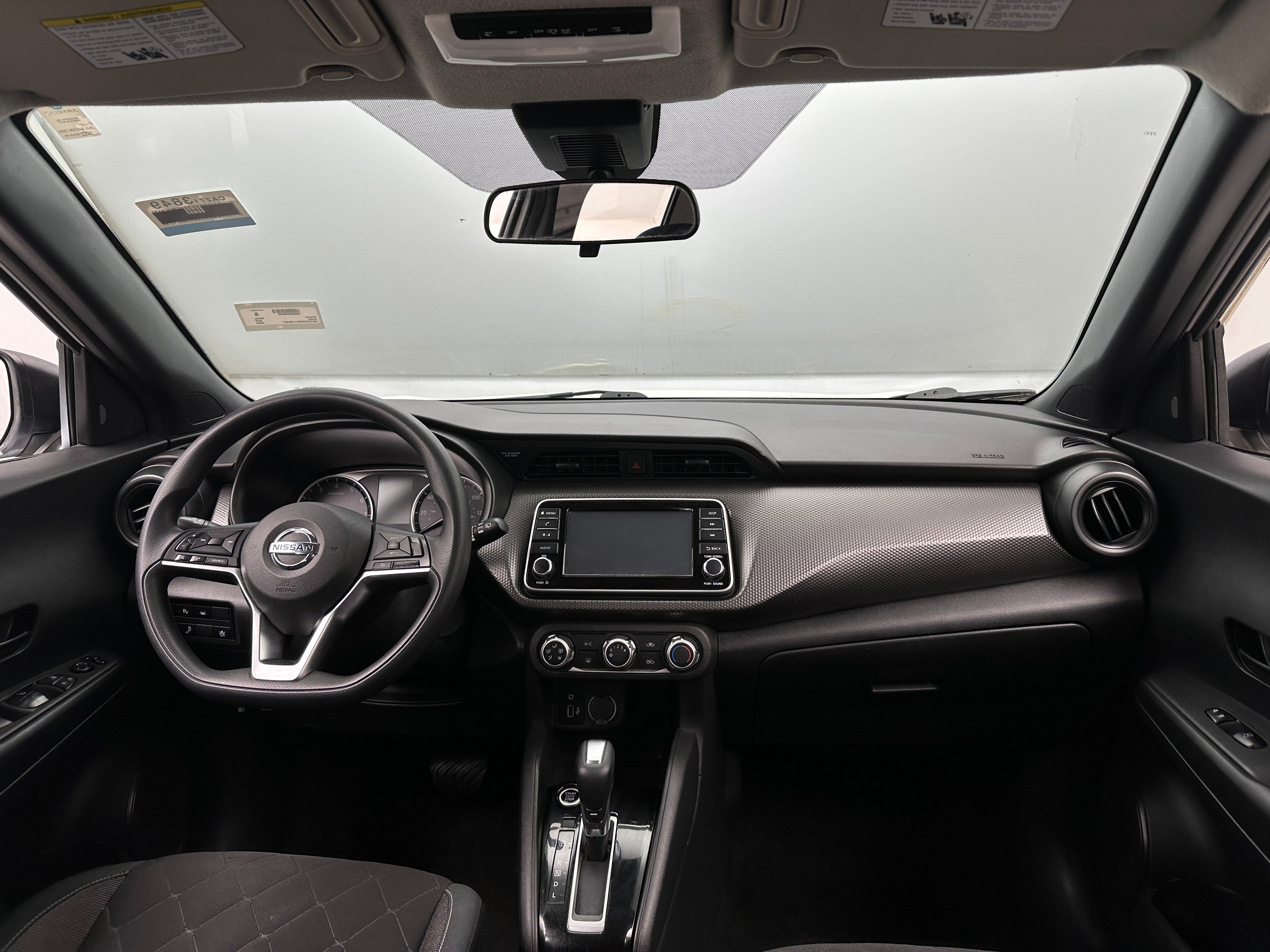 2020 Nissan Kicks S 3