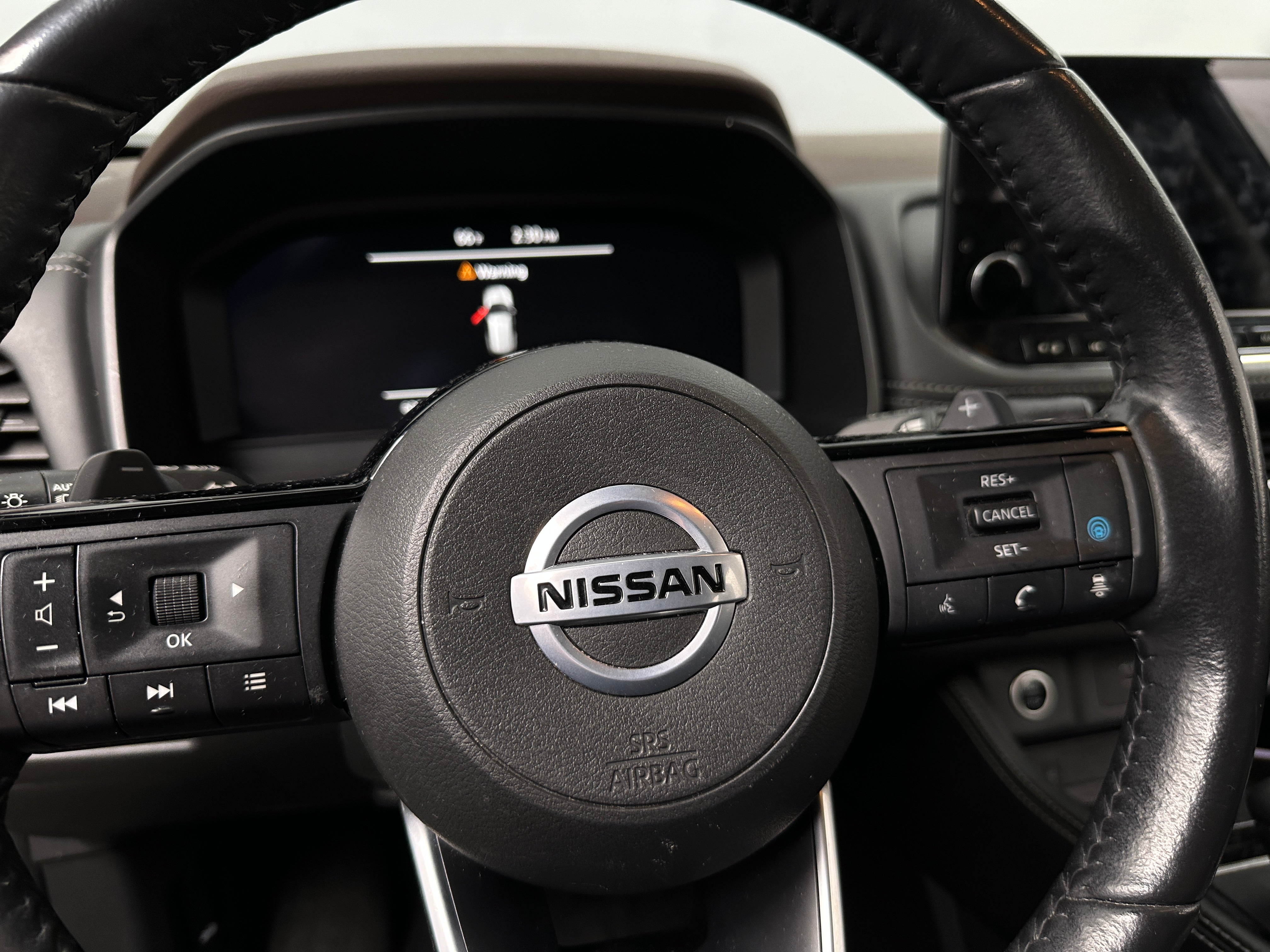 2021 Nissan Rogue Platinum 4