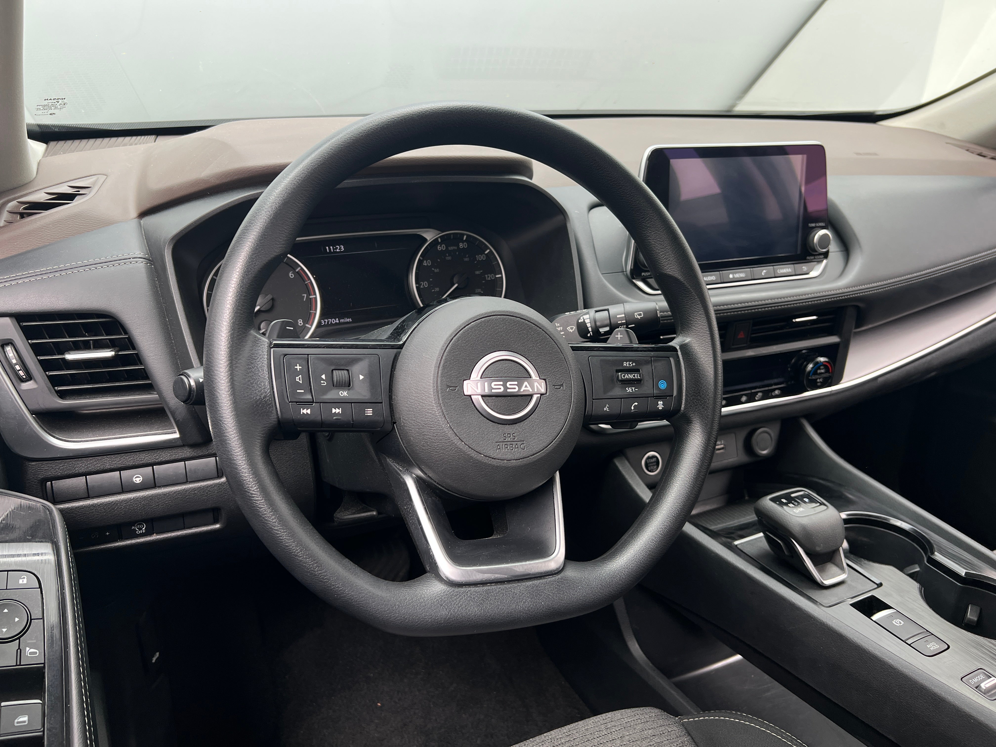 2023 Nissan Rogue SV 5