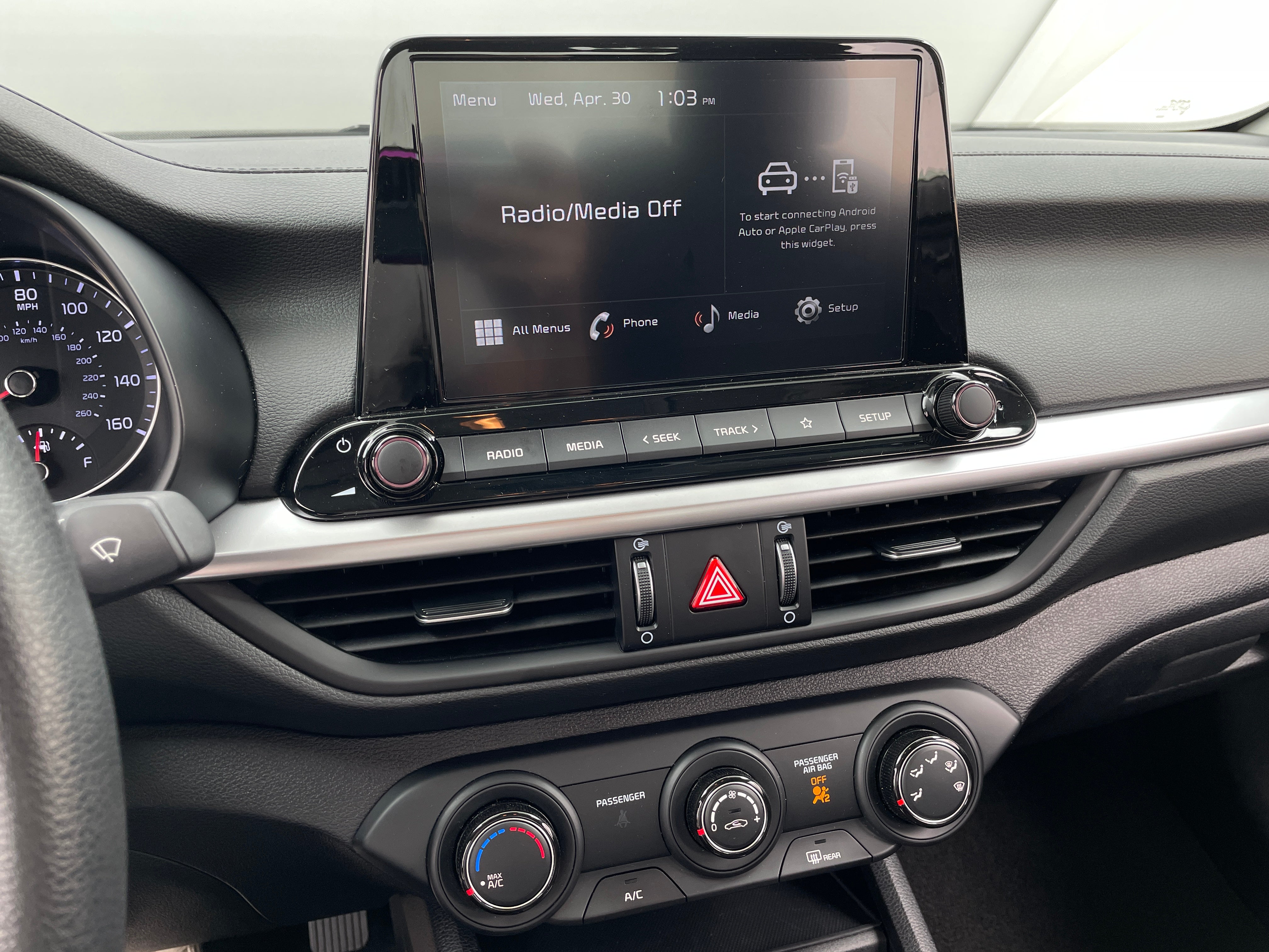 2024 Kia Forte LXS 4