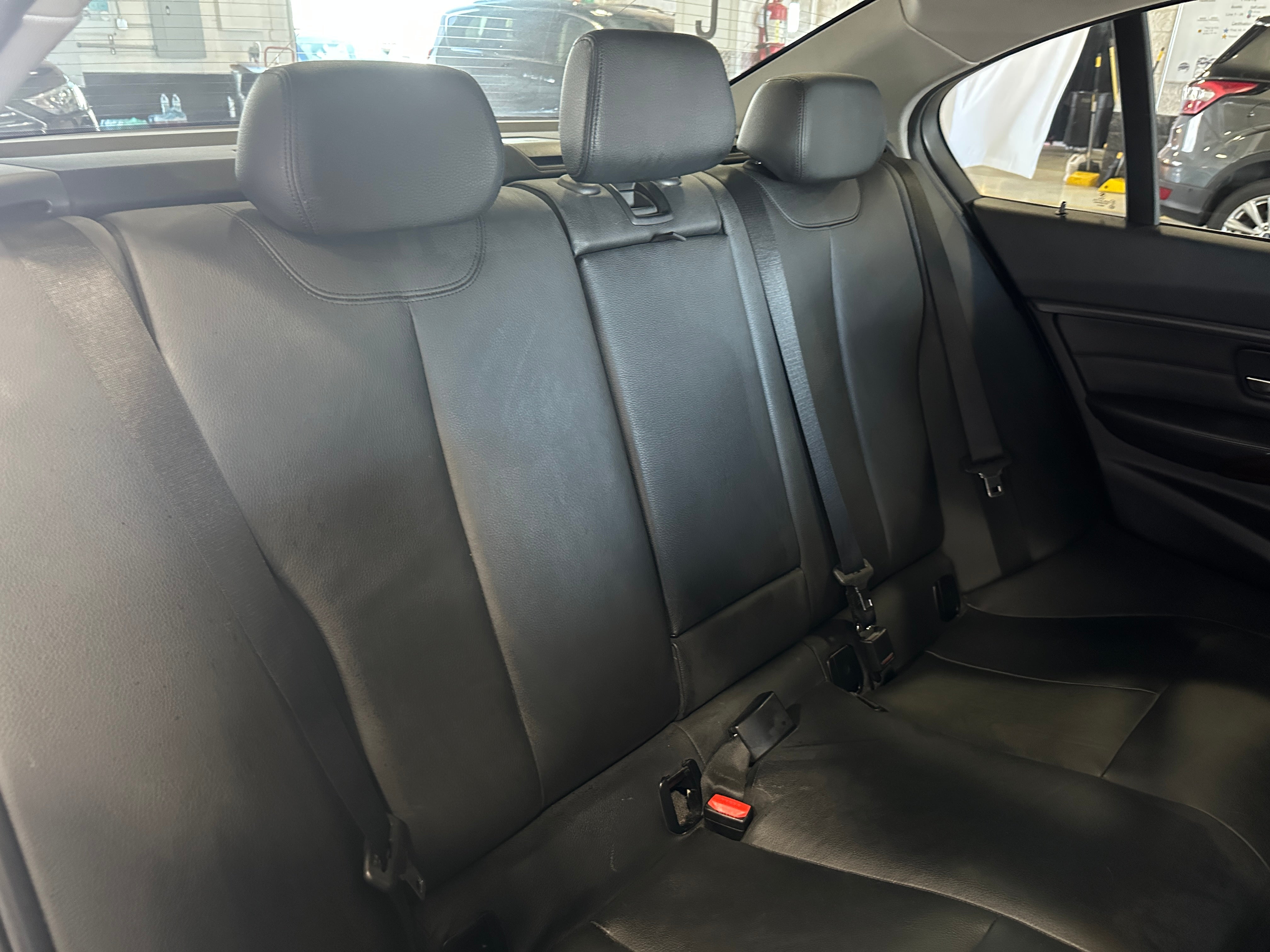 2013 BMW 3 Series 328i xDrive 5