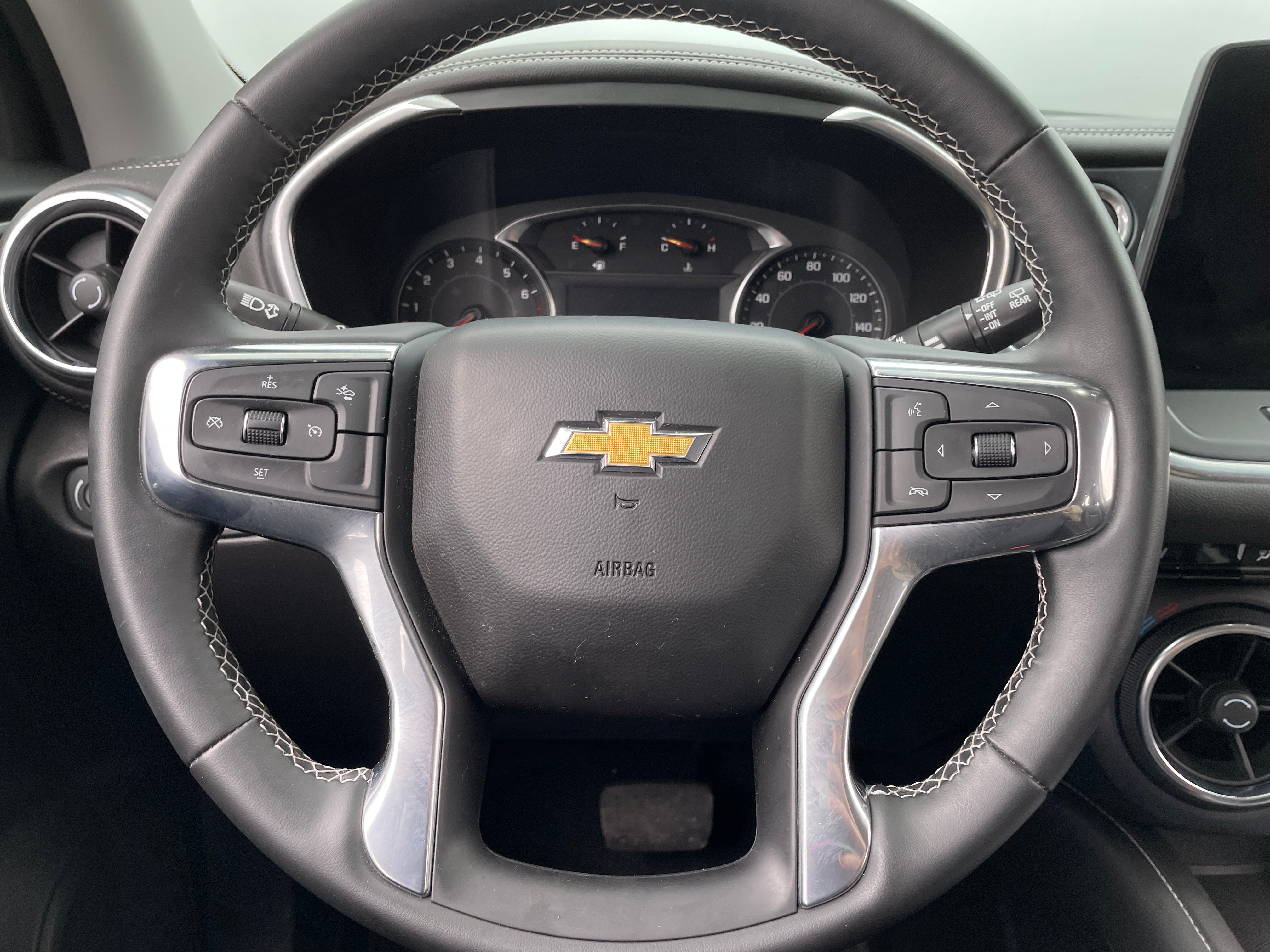 2023 Chevrolet Blazer  4