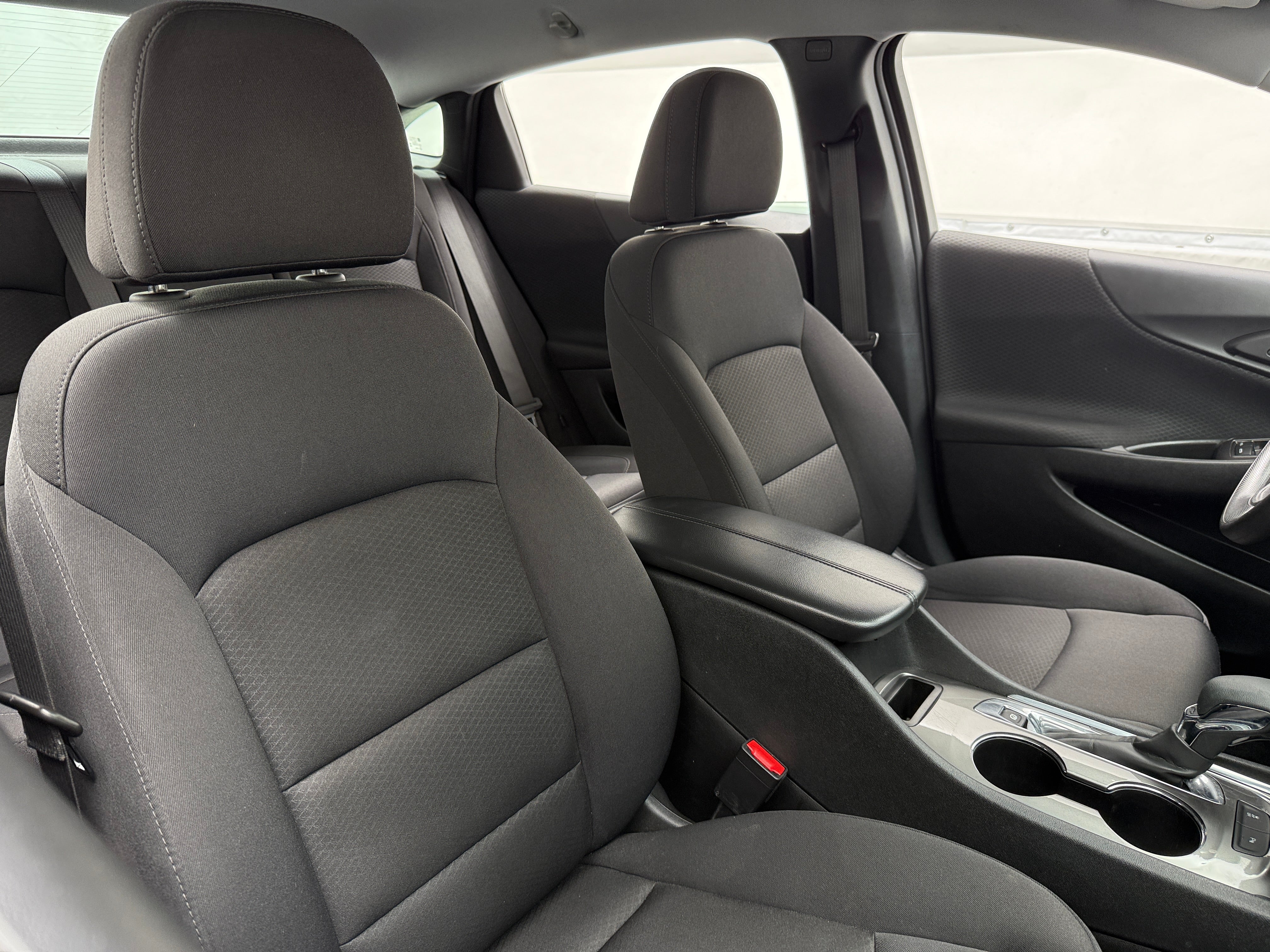 2023 Chevrolet Malibu LT 2