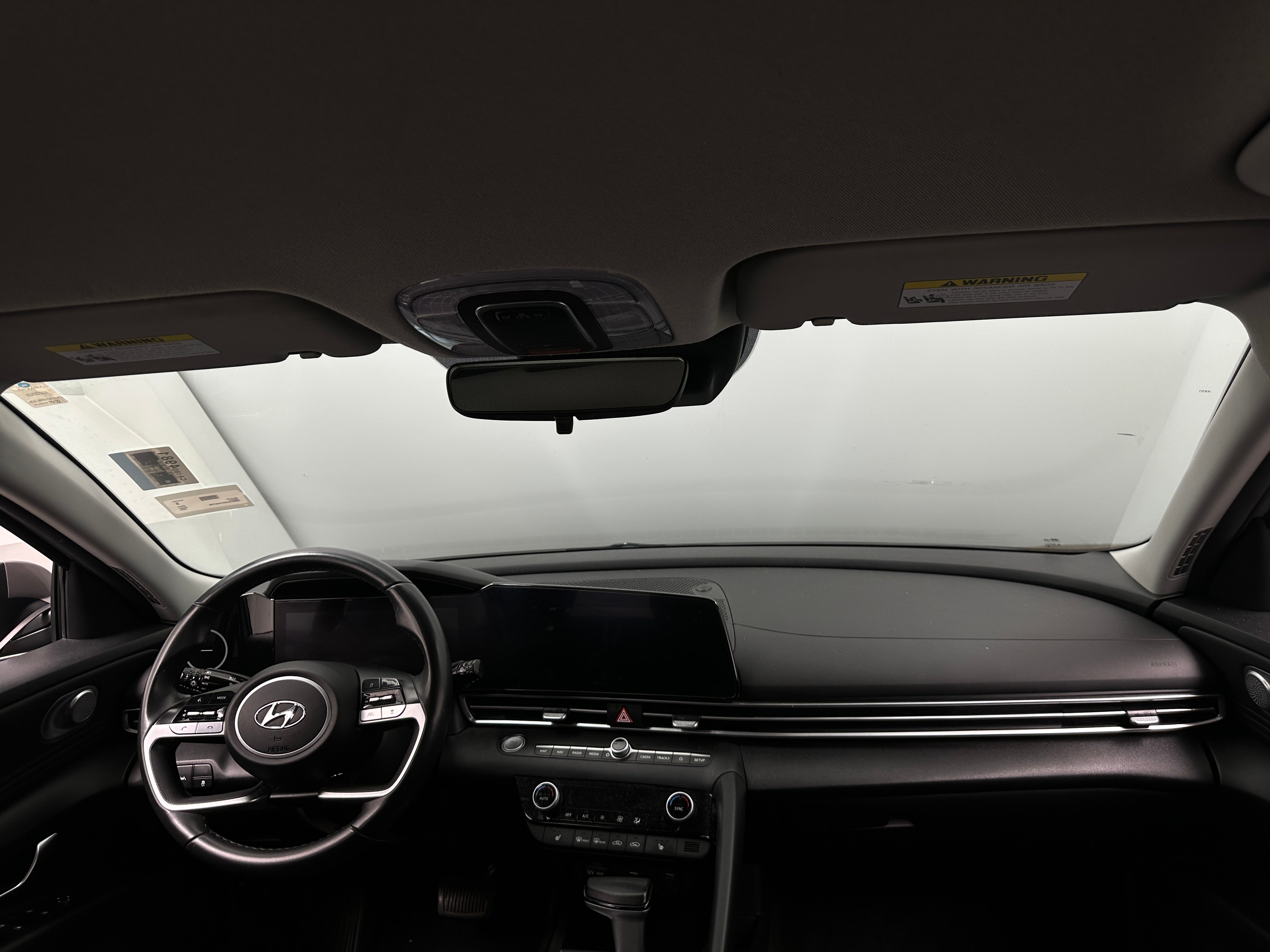 2023 Hyundai Elantra SEL 3