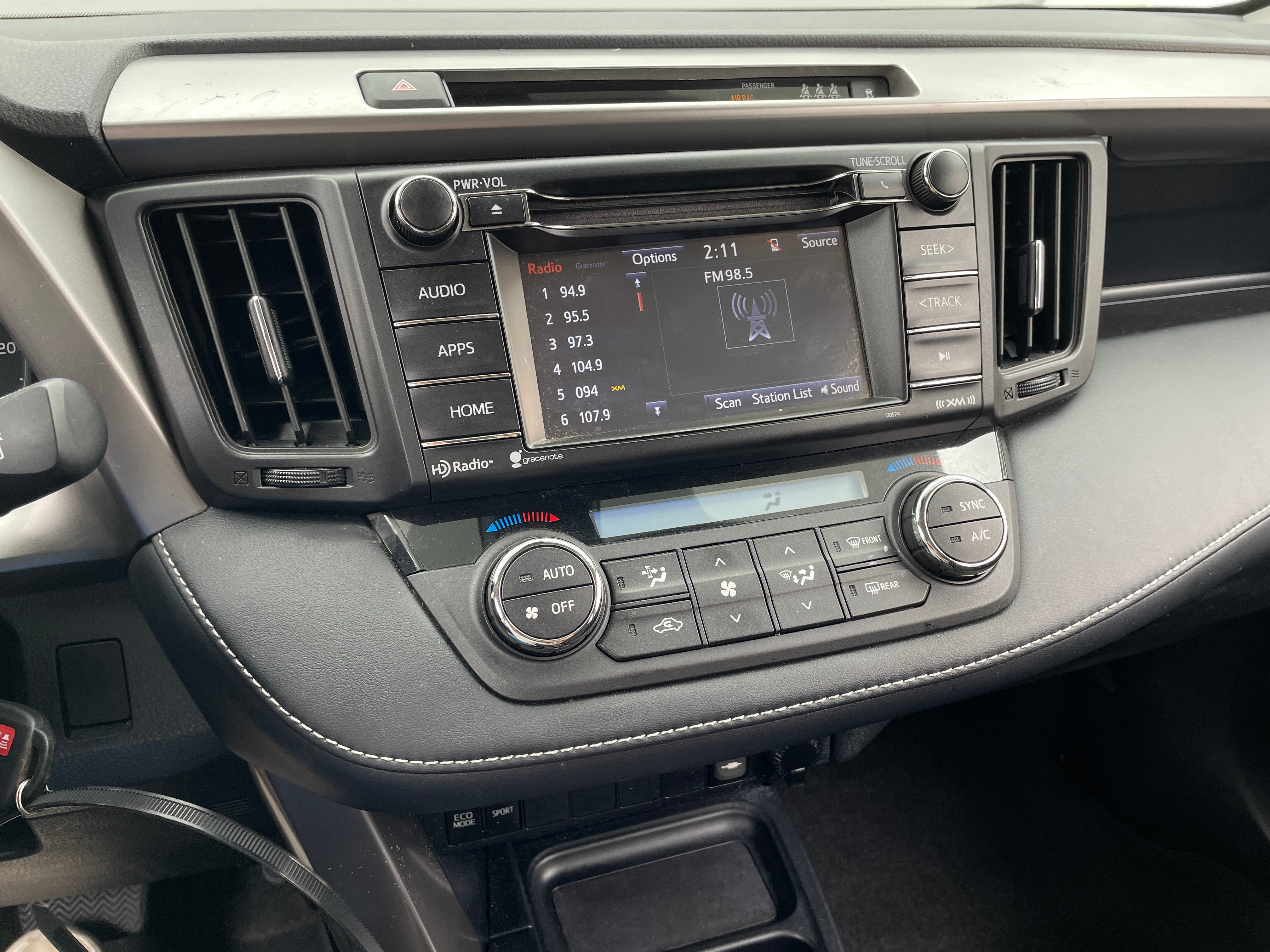 2017 Toyota RAV4 XLE 4