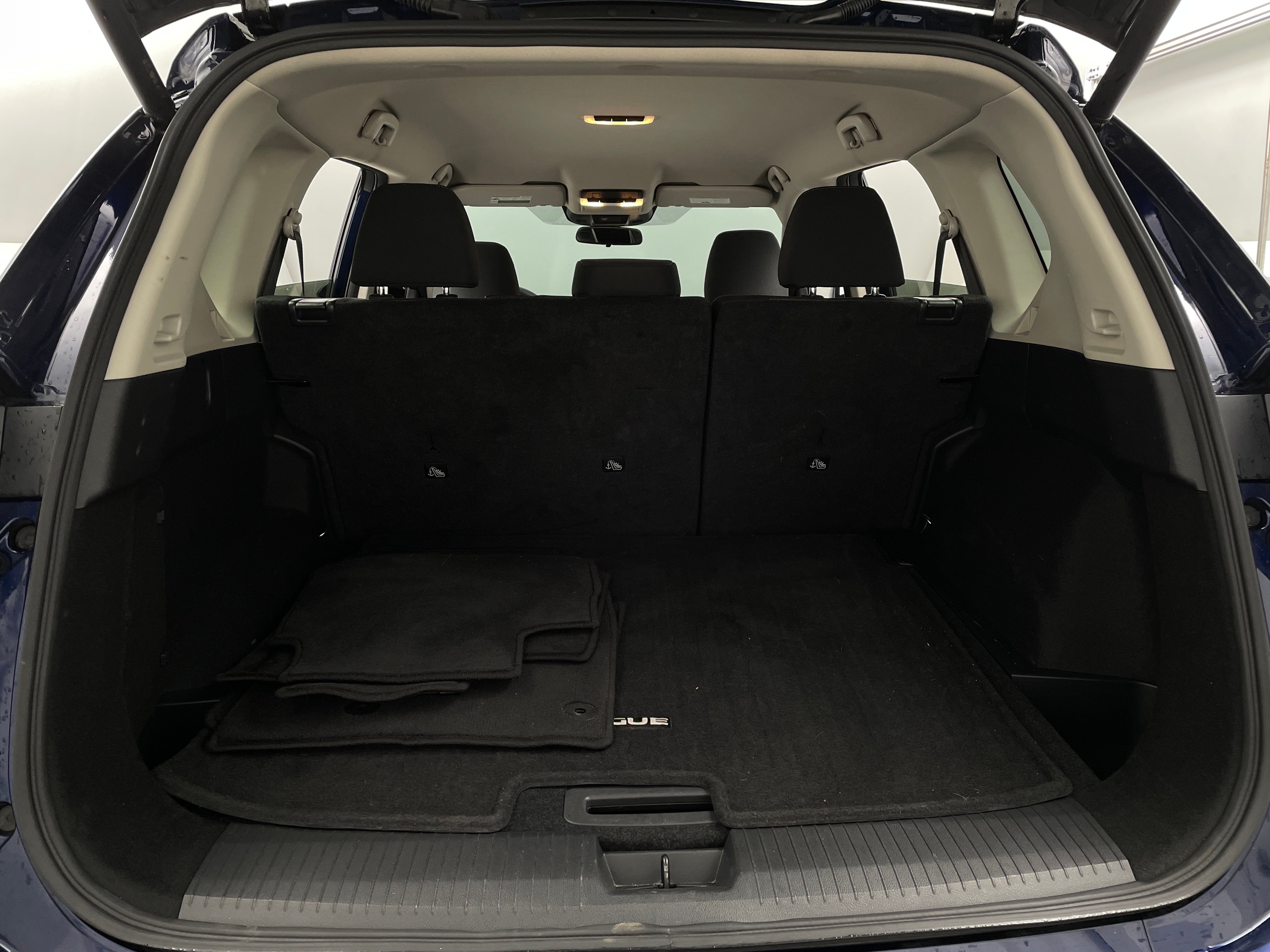 2024 Nissan Rogue SV 7