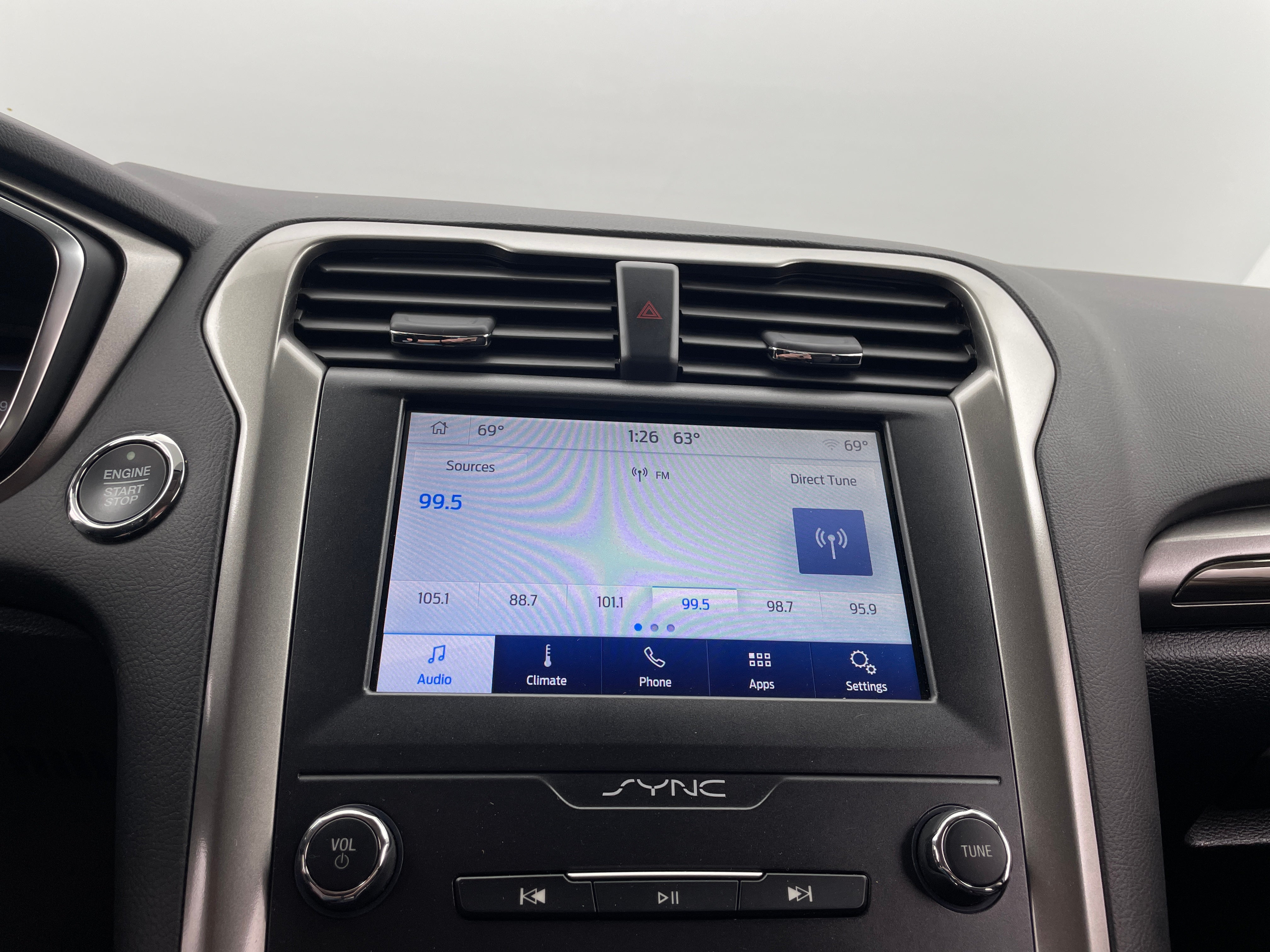 2020 Ford Fusion SEL 3