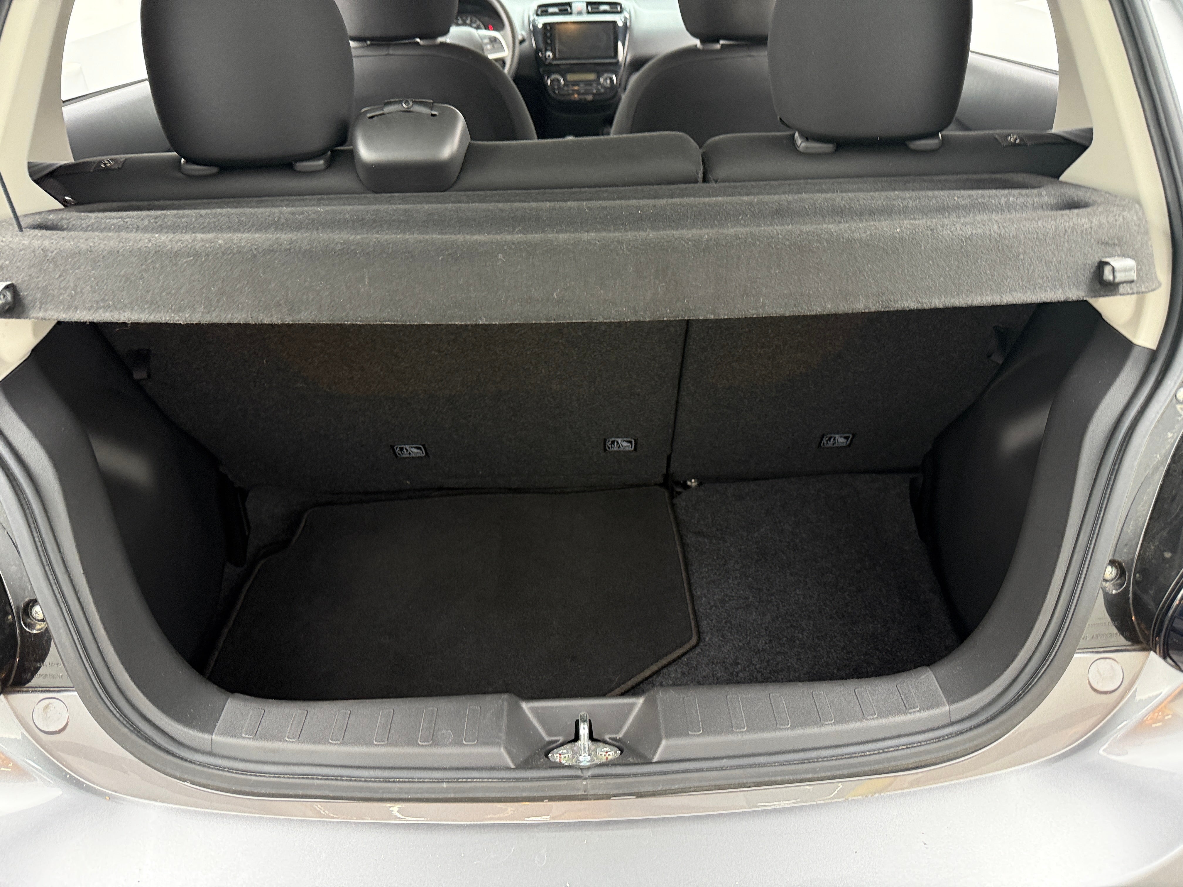 2023 Mitsubishi Mirage ES 7