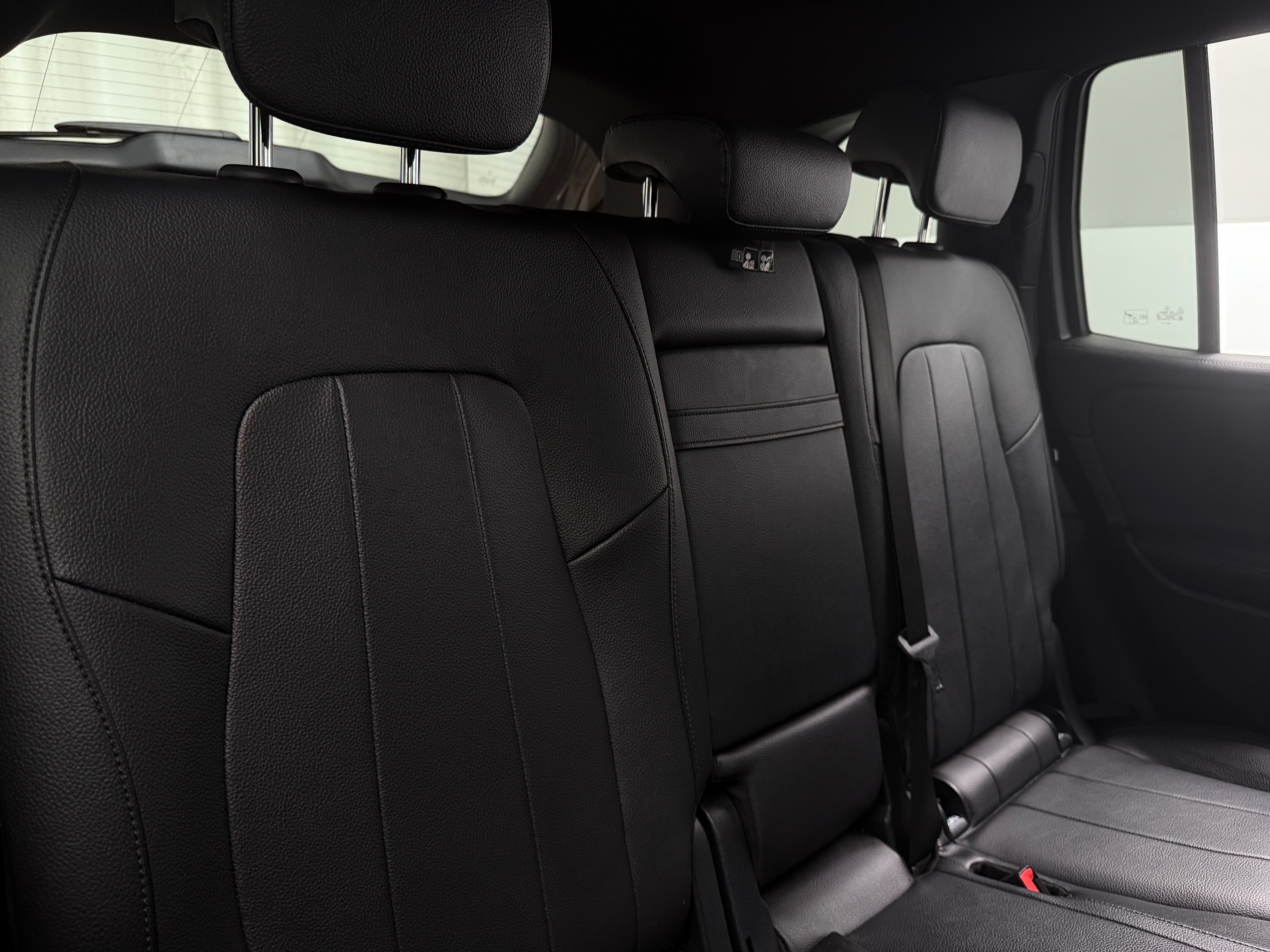 2021 Mercedes-Benz GLB 250 5
