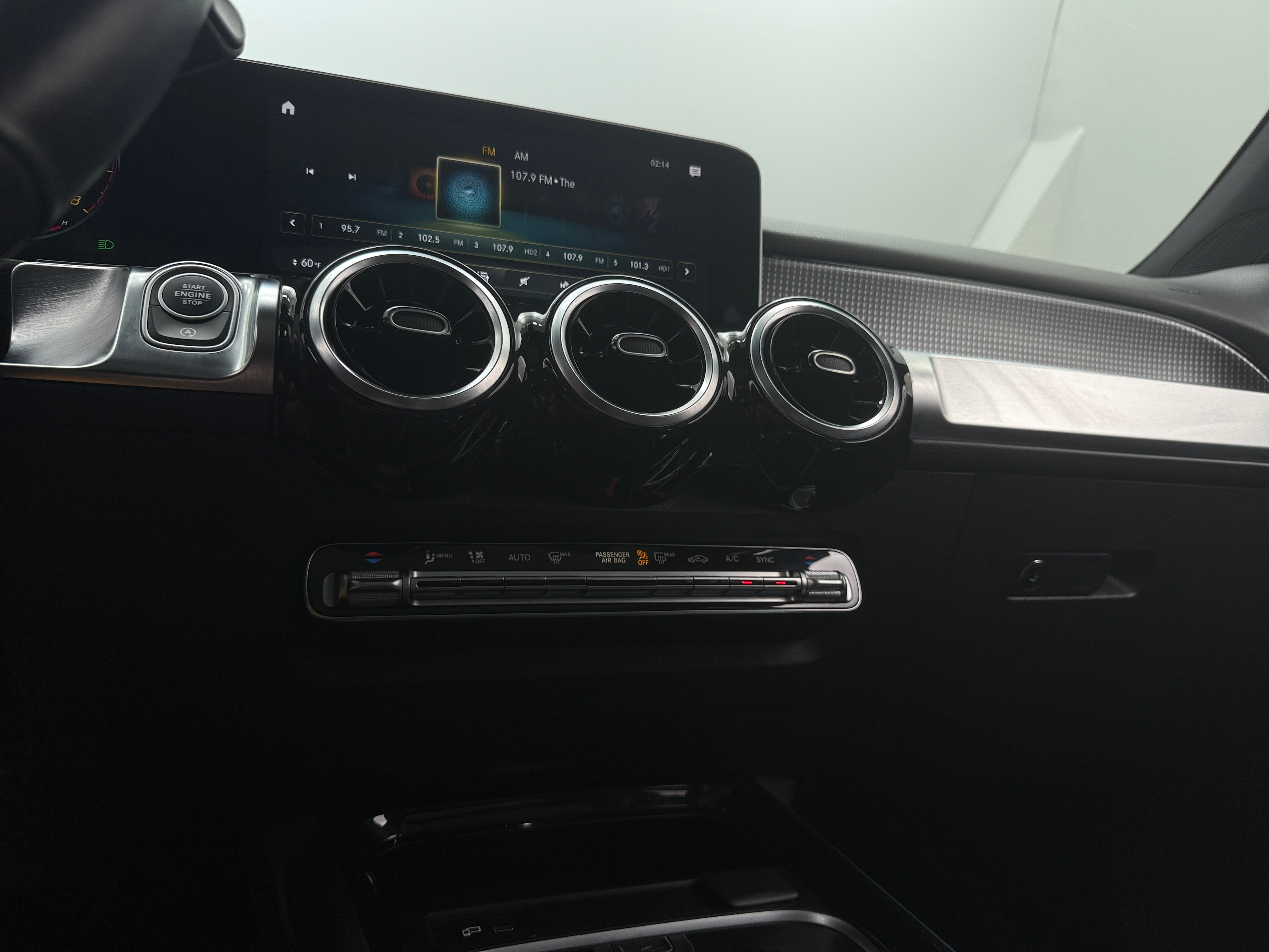 2021 Mercedes-Benz GLB 250 3