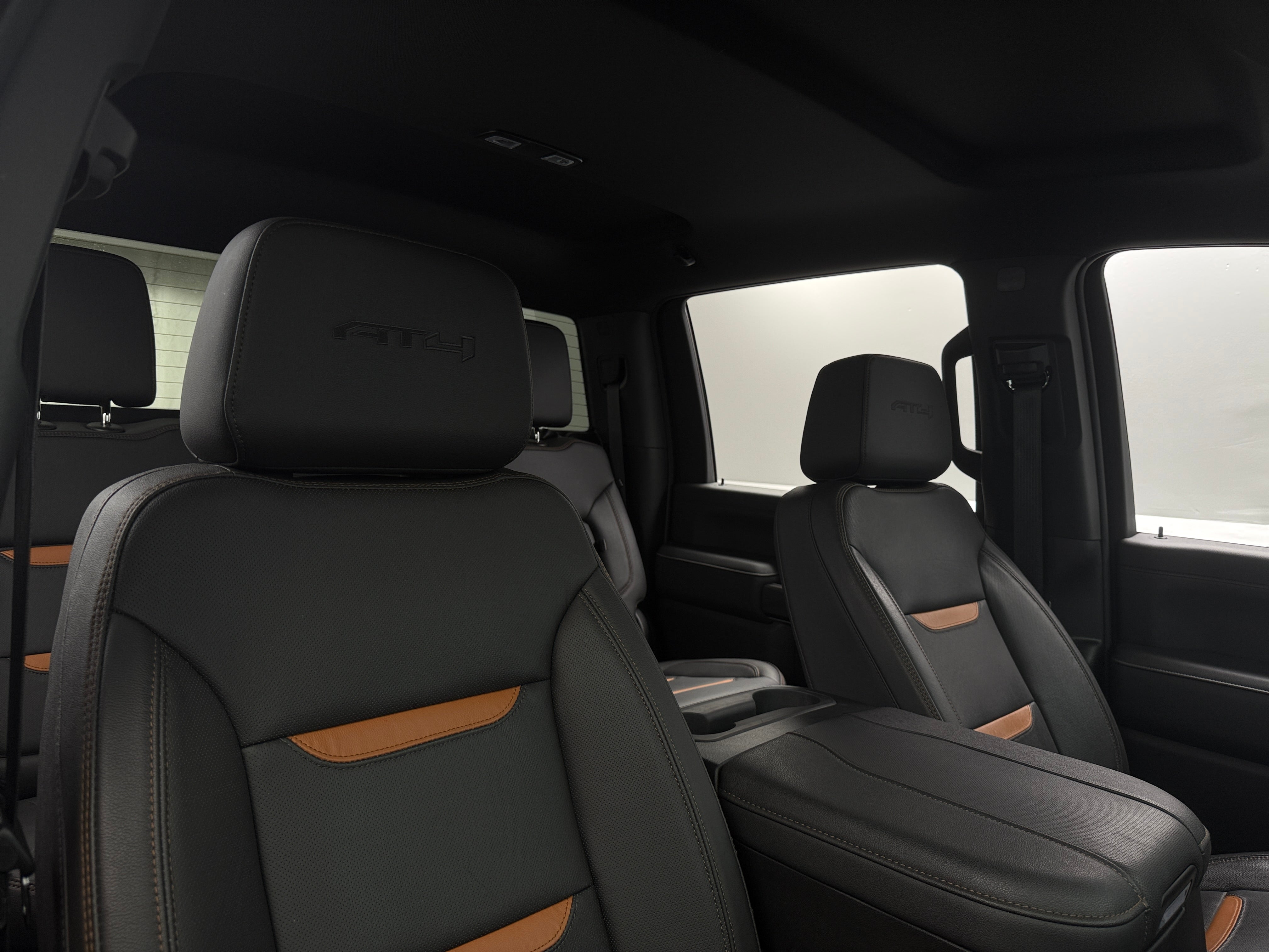 2023 GMC Sierra 2500 AT4 2
