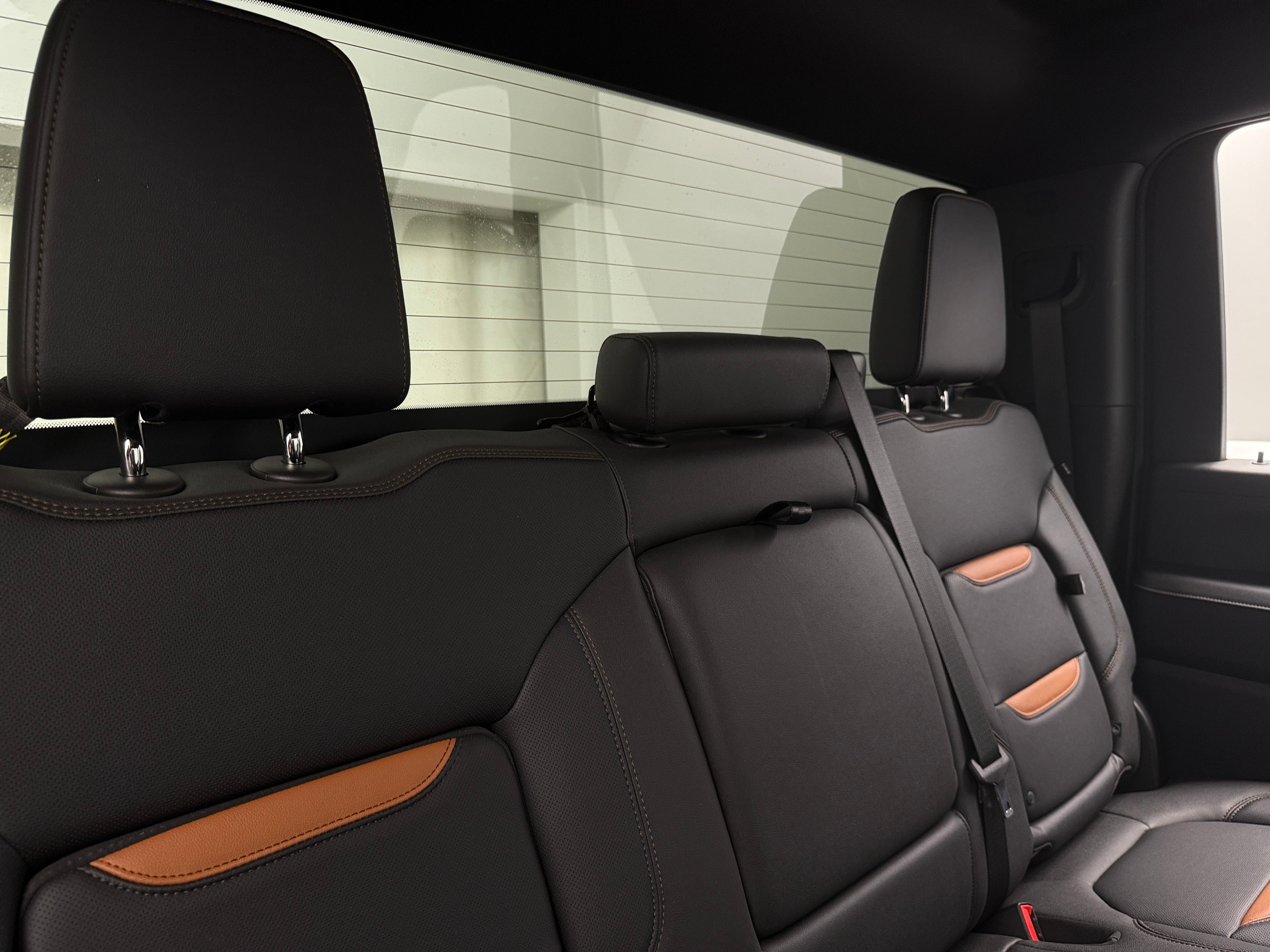 2023 GMC Sierra 2500 AT4 6