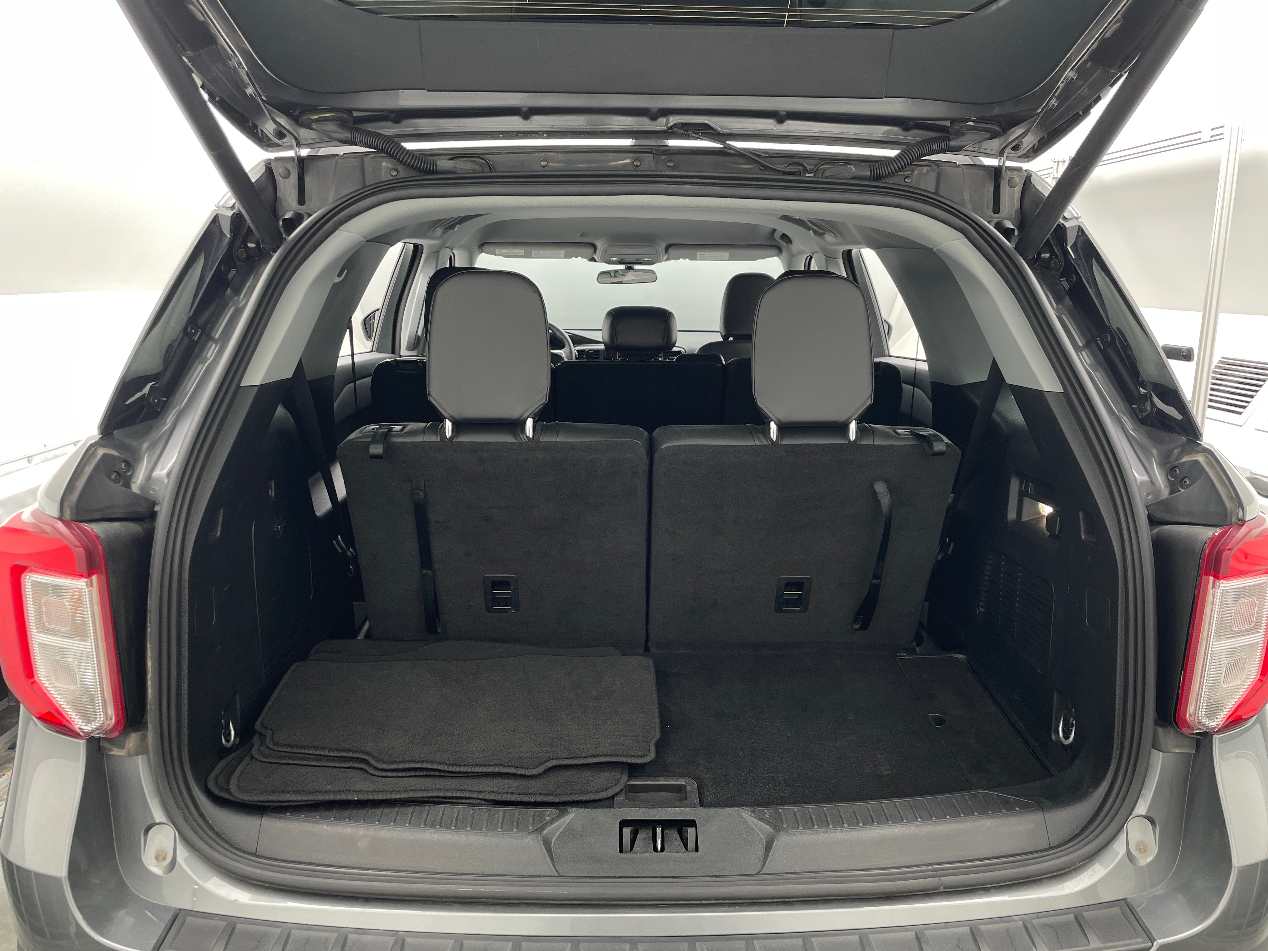 2024 Ford Explorer XLT 6