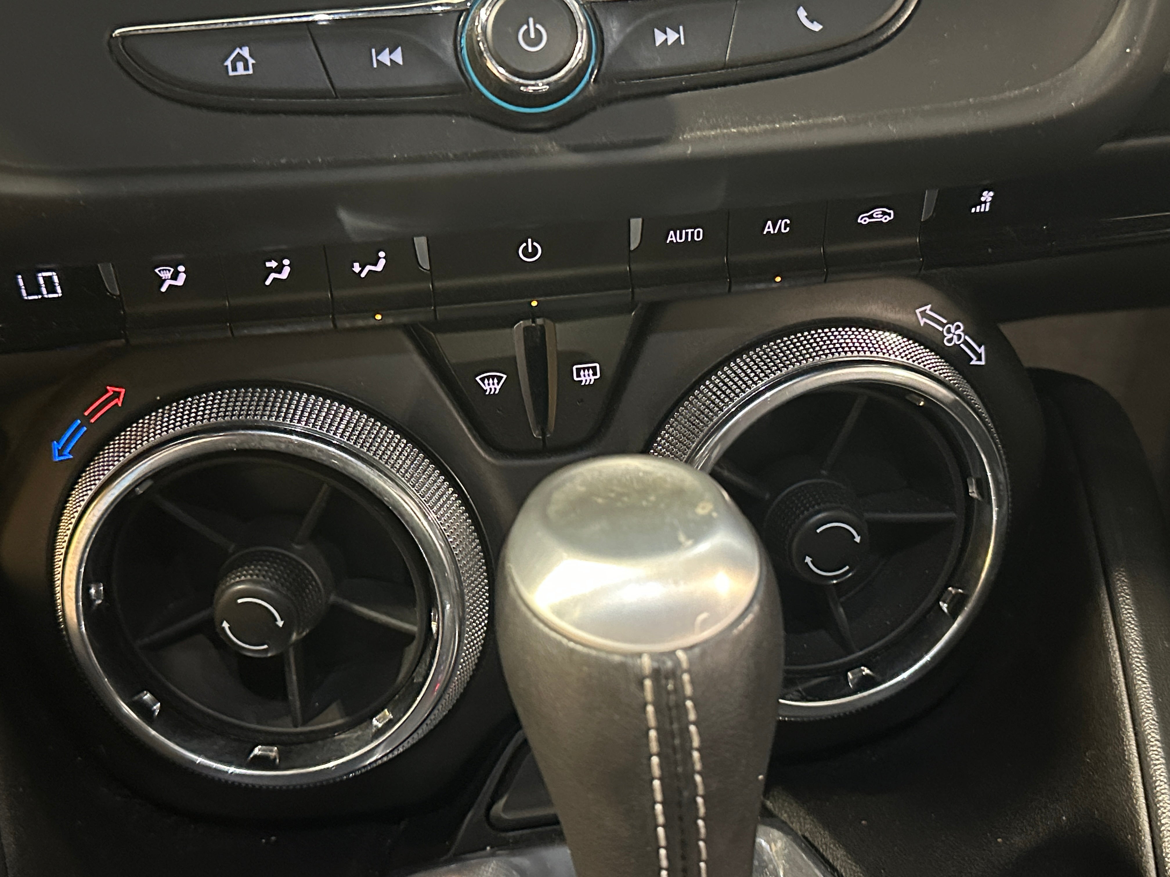 2017 Chevrolet Camaro LT 3