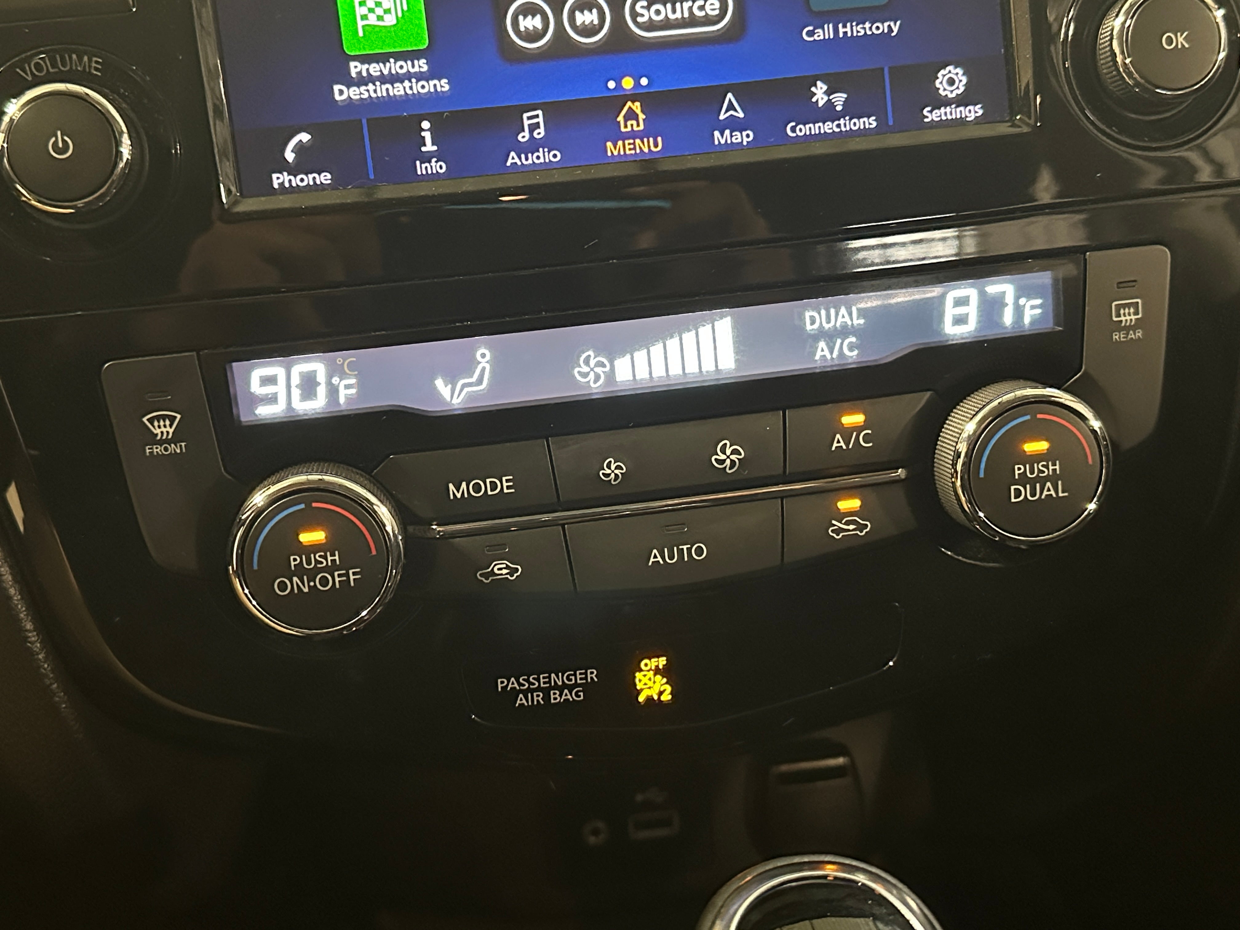 2018 Nissan Rogue SV 4