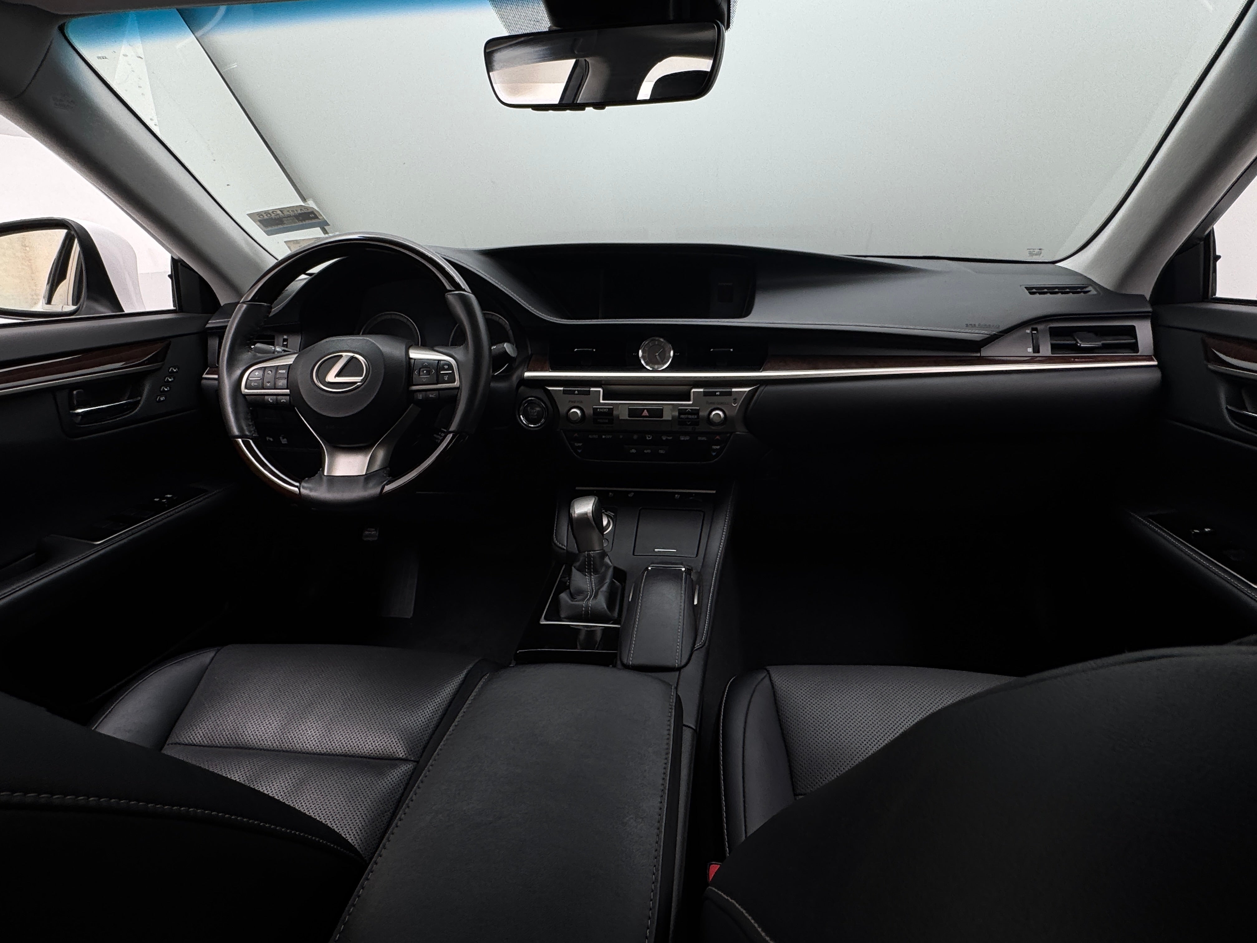 2017 Lexus ES 350 2