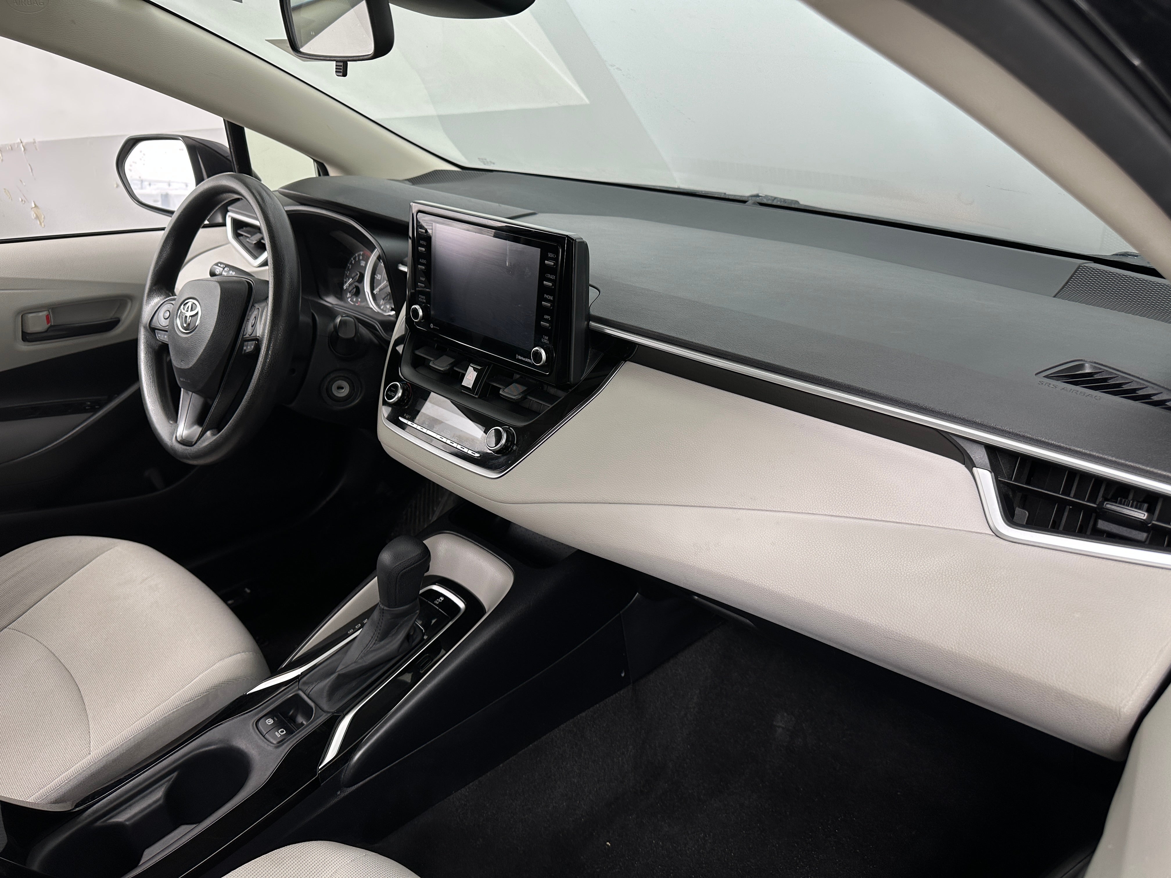 2022 Toyota Corolla LE 3