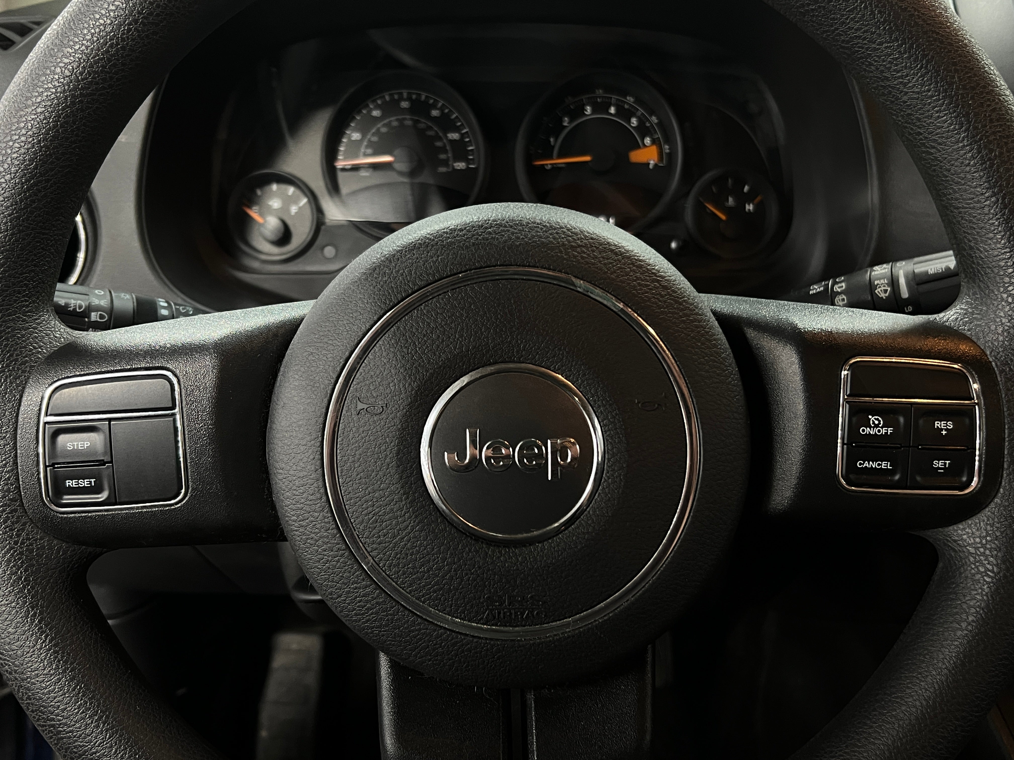 2016 Jeep Compass Sport 5